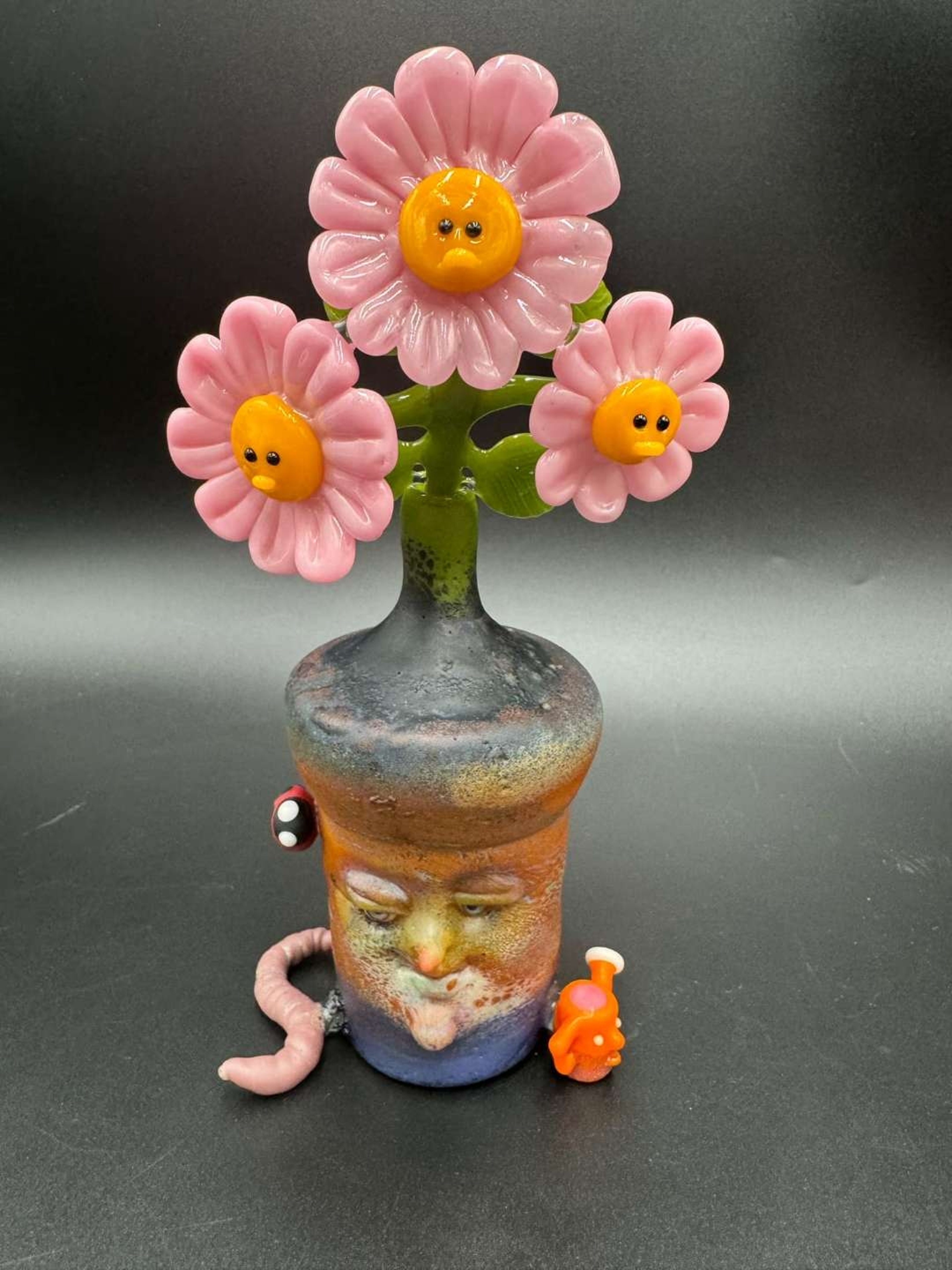 Preview pic of Flower pot