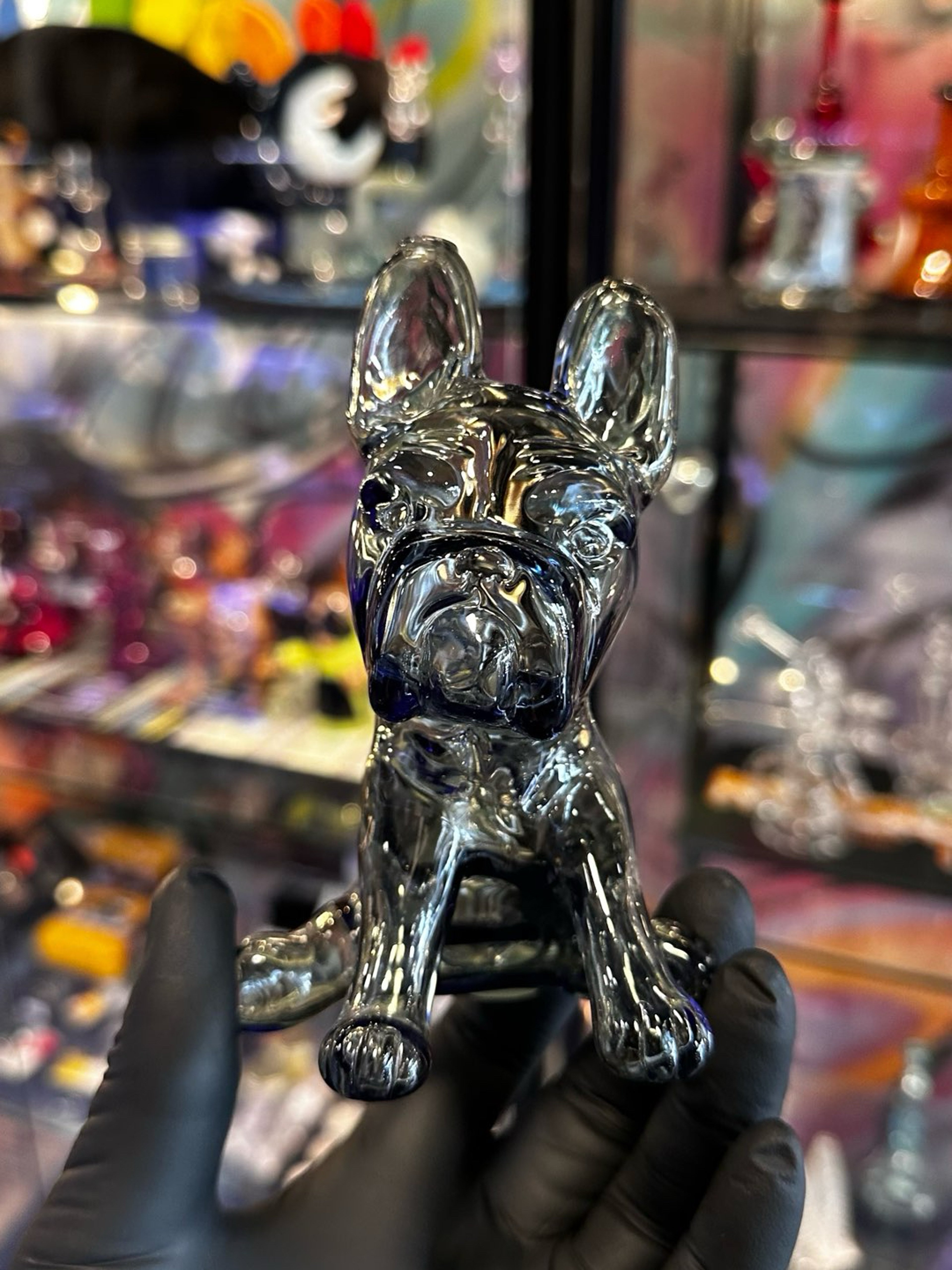 Preview pic of Swannyglass signed frenchie