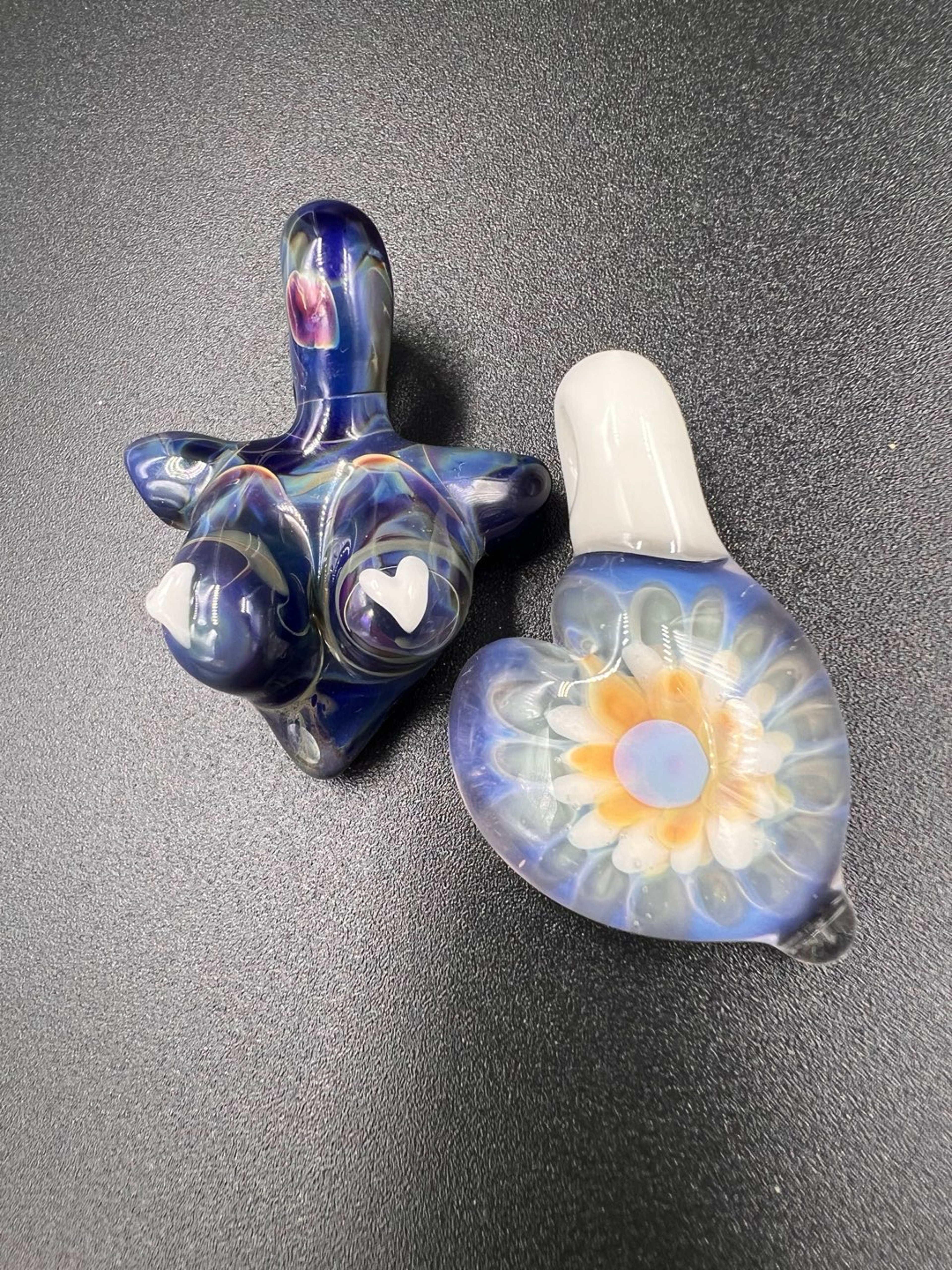 Preview pic of Femme Pendant Duo