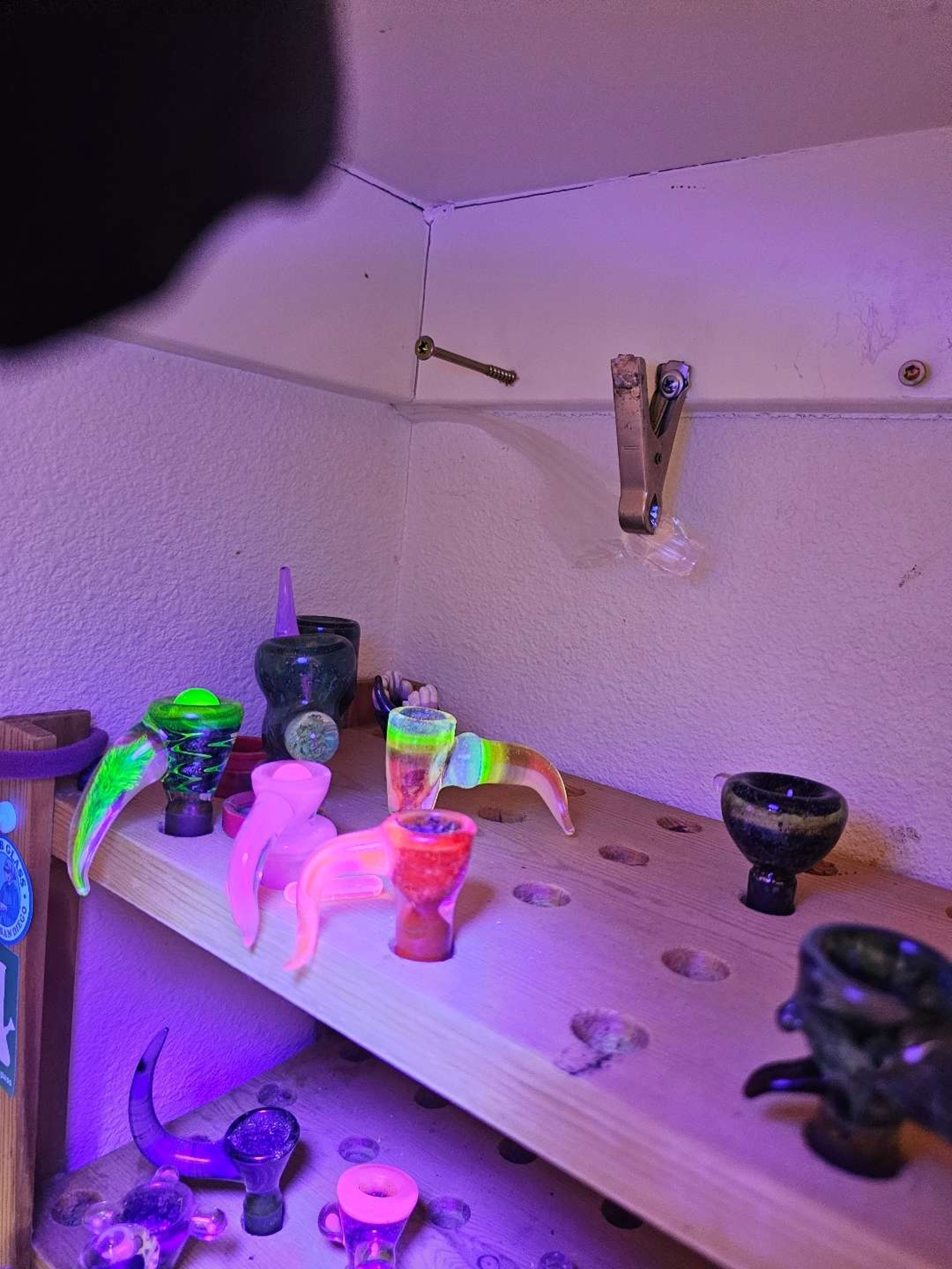 Preview pic of Send me an offer, UV MADNESS