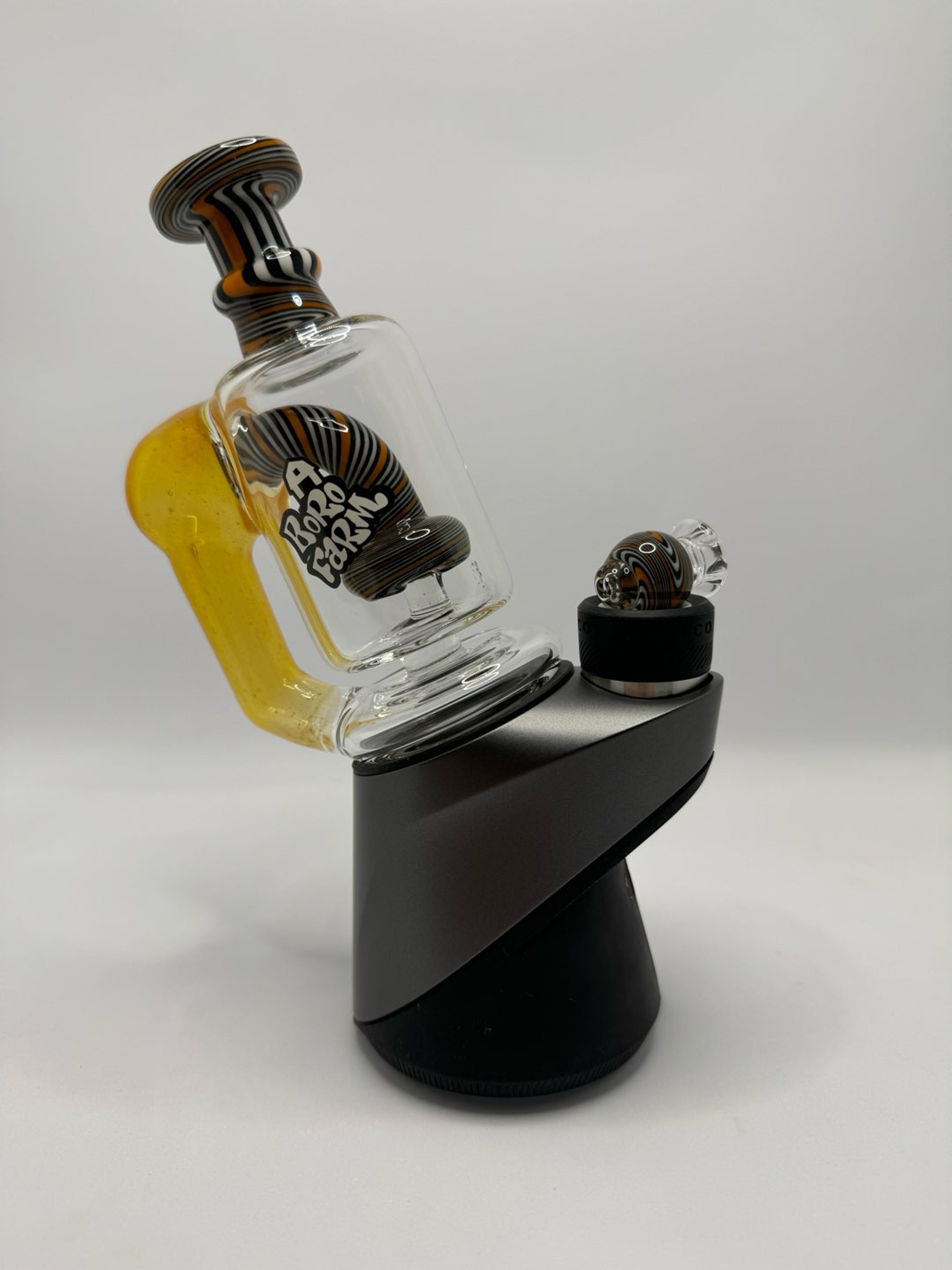 Preview pic of A Boro Farm Floater custom puffco Top