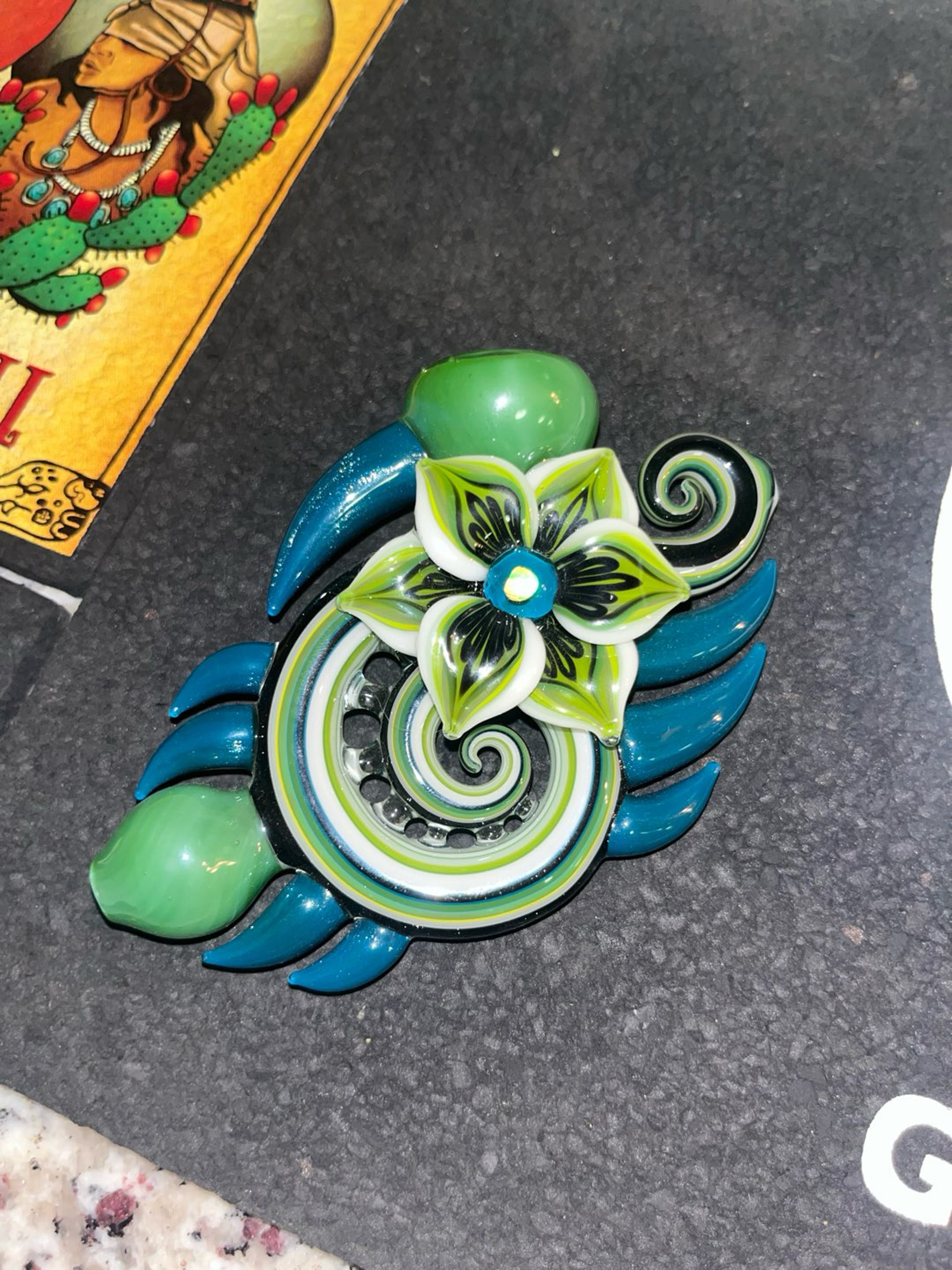Preview pic of Flower Dry Pipe