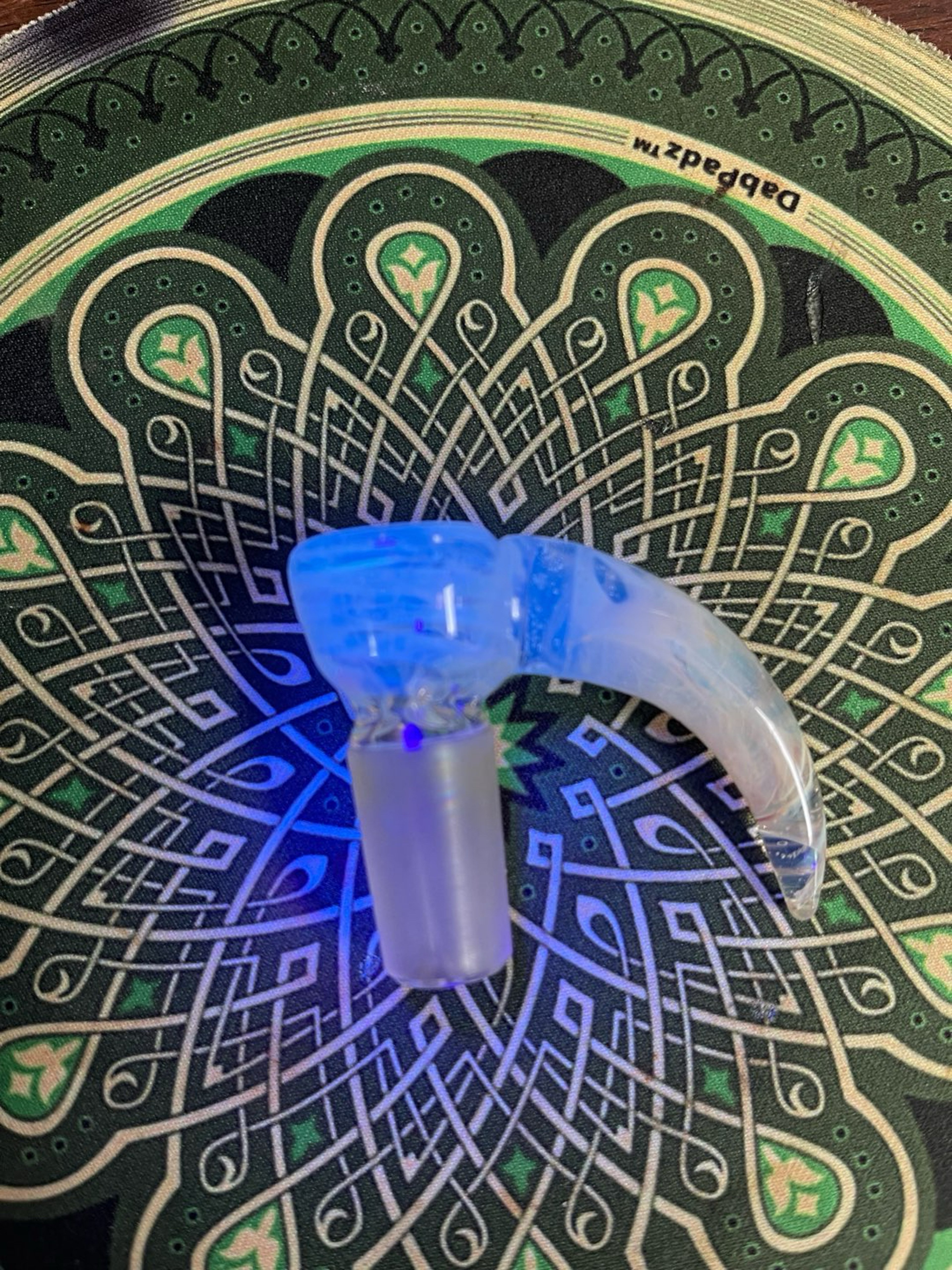 Preview pic of Craftsmithglass BLU-v x Silverfume 14mm slide