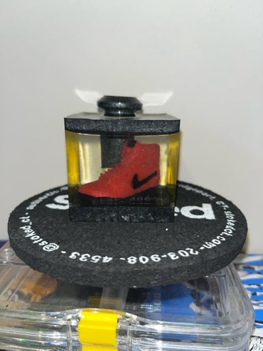 Preview pic of Red Nike 14mm Slide Stand