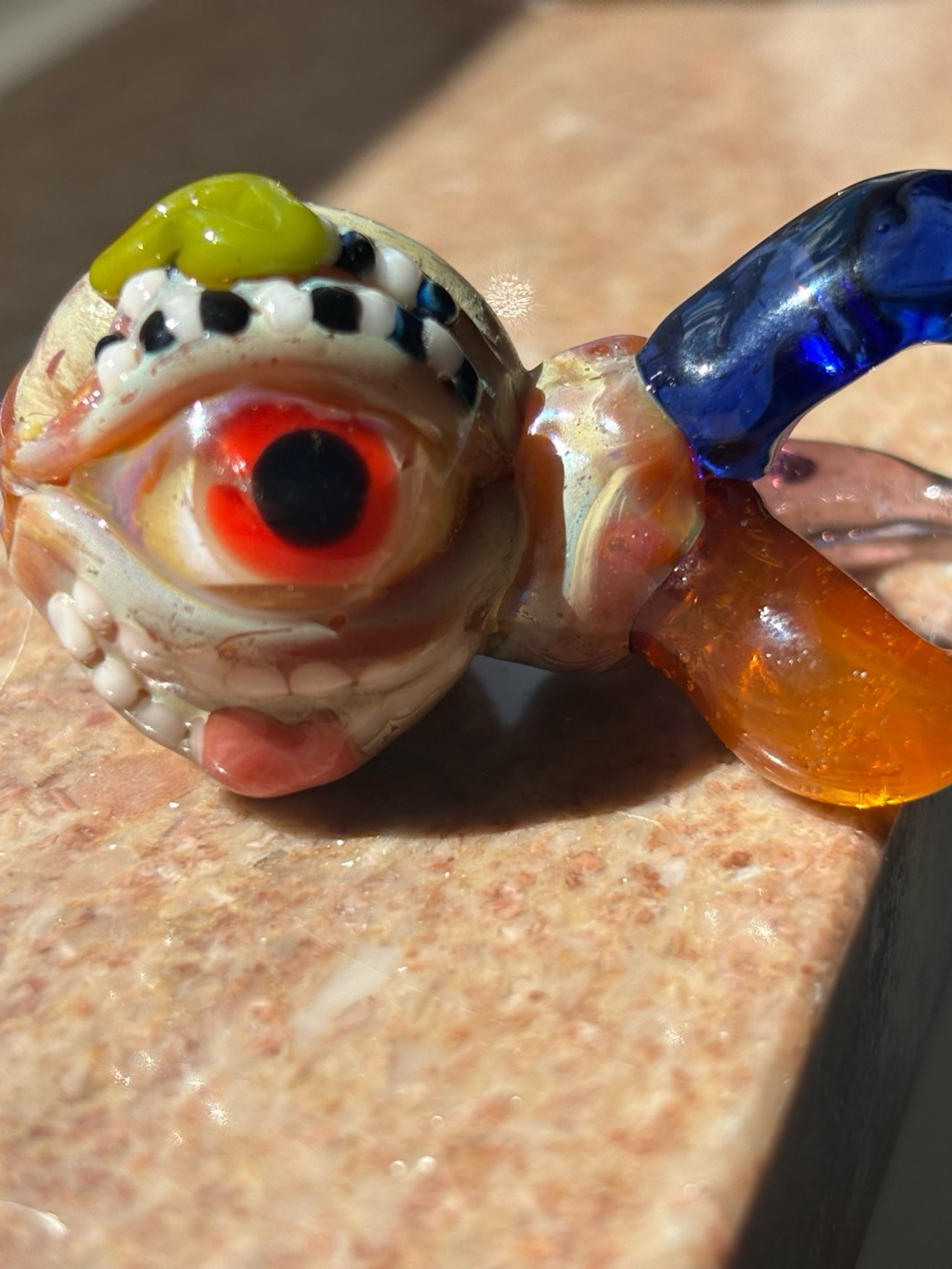 Preview pic of Eyeball tooth pendant