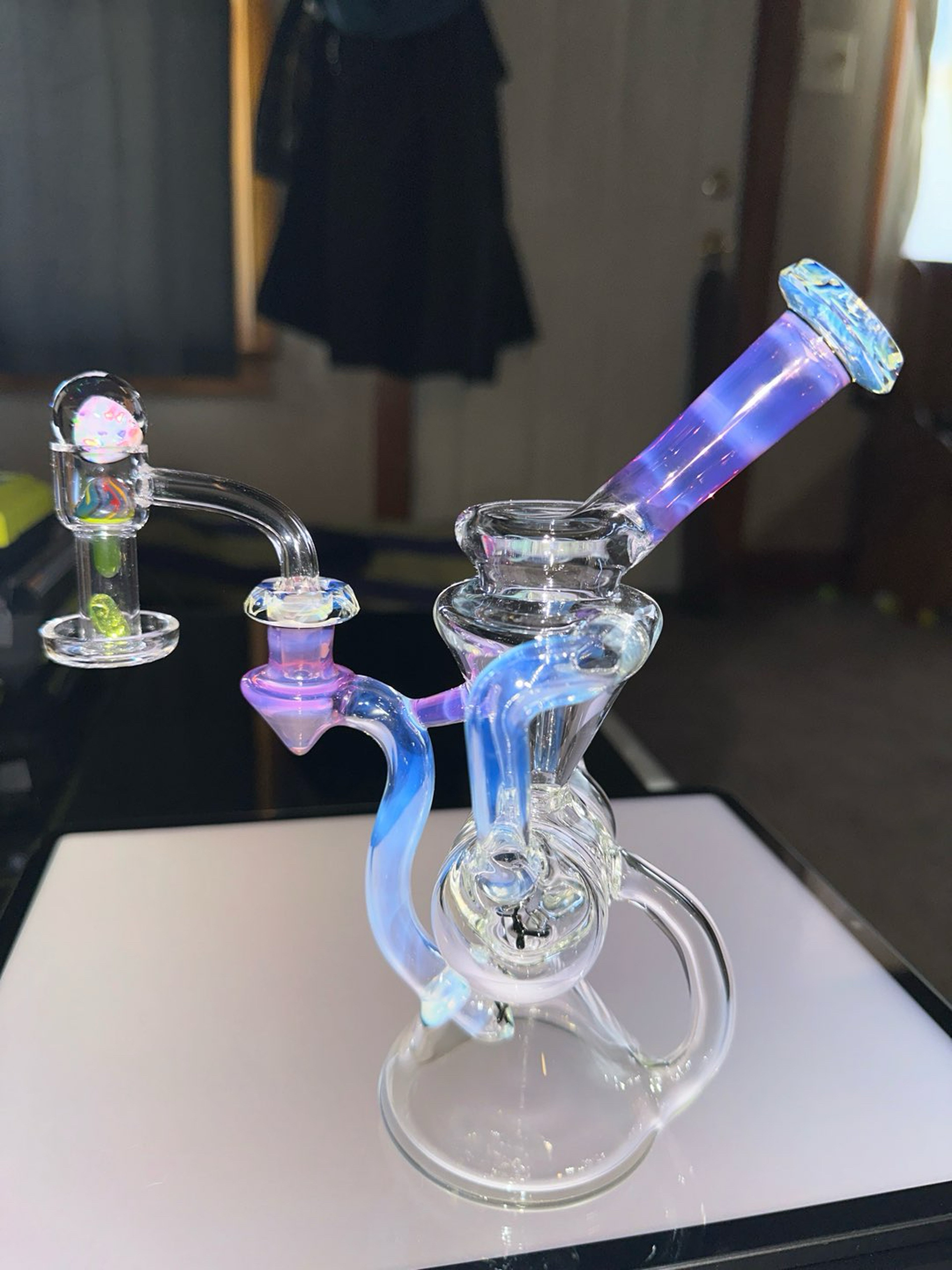 Preview pic of Silent Auction: Brick Glass Recycler / Toro Slurper / Slurper Set