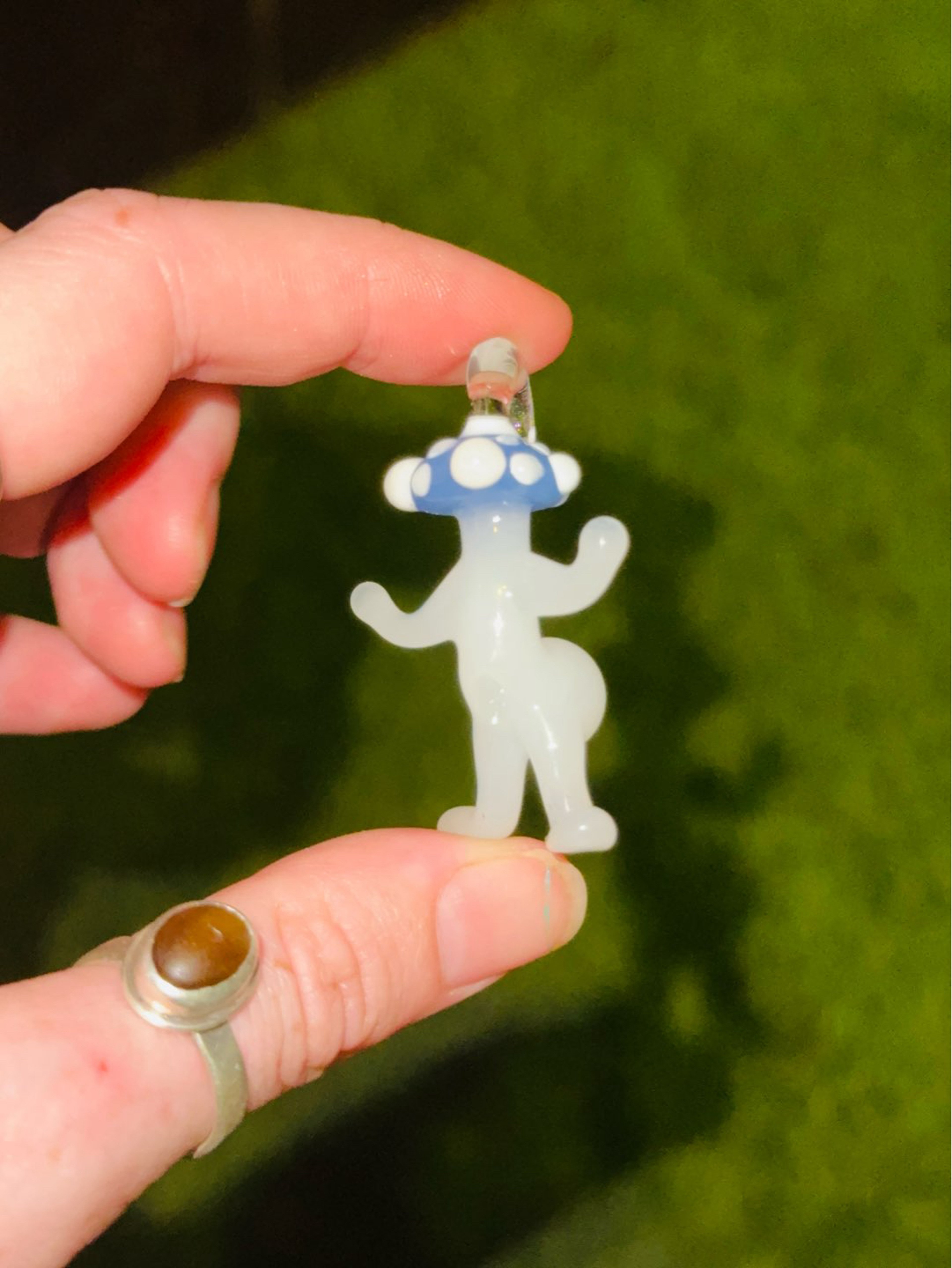Preview pic of Dancing funguy