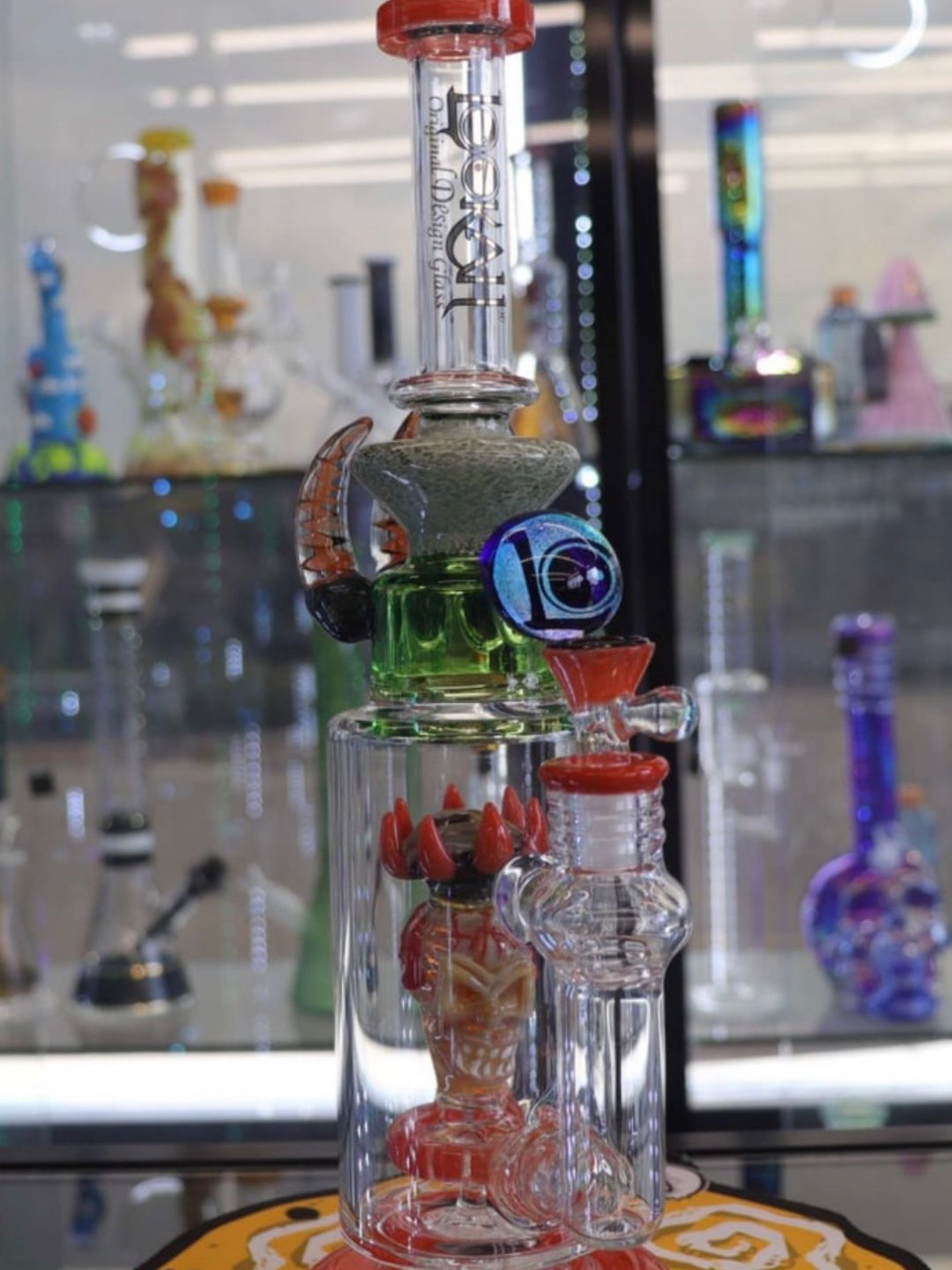 Preview pic of Lookah Heavily Designed Bong