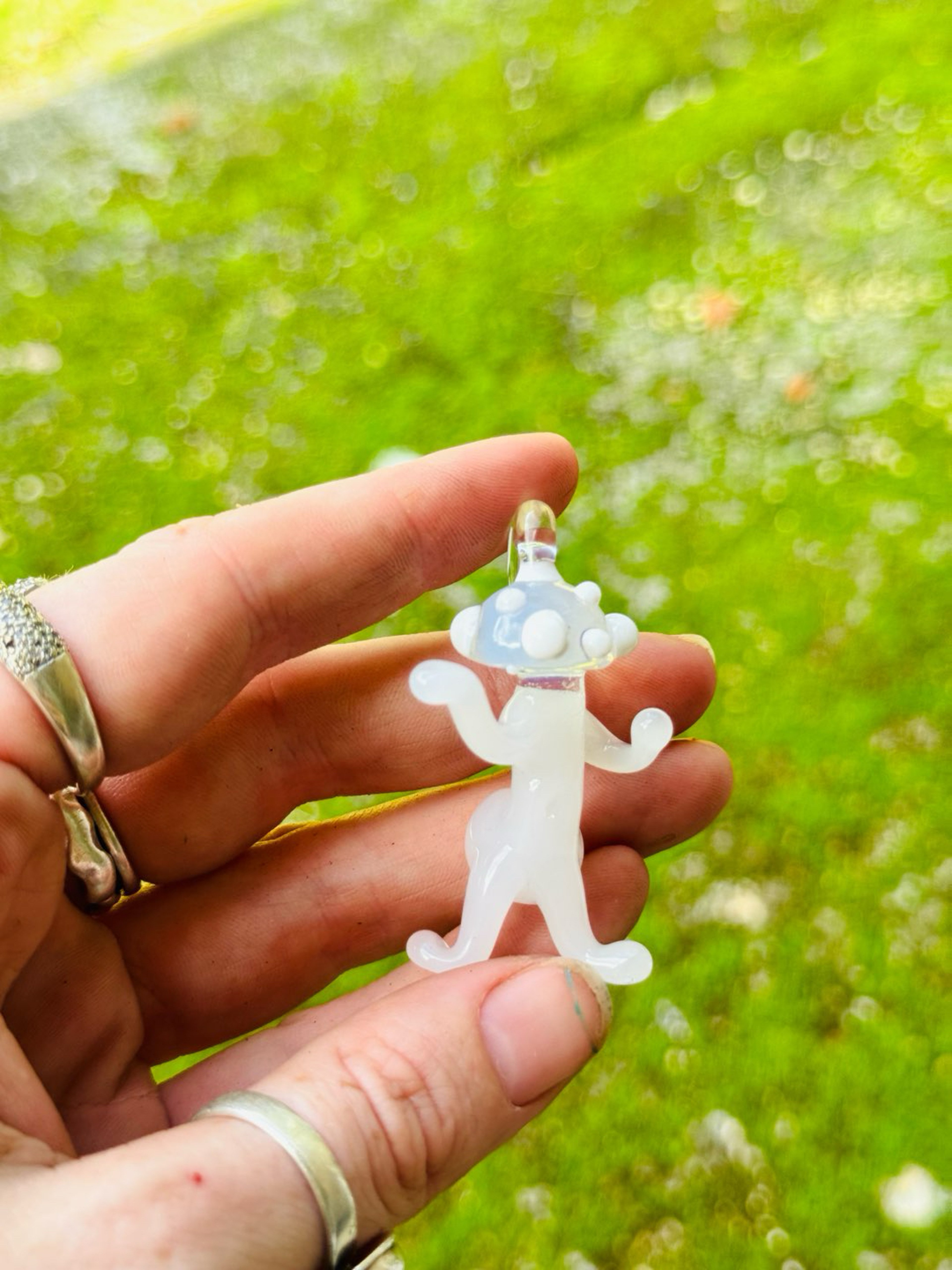 Preview pic of Dancing funguy pendant