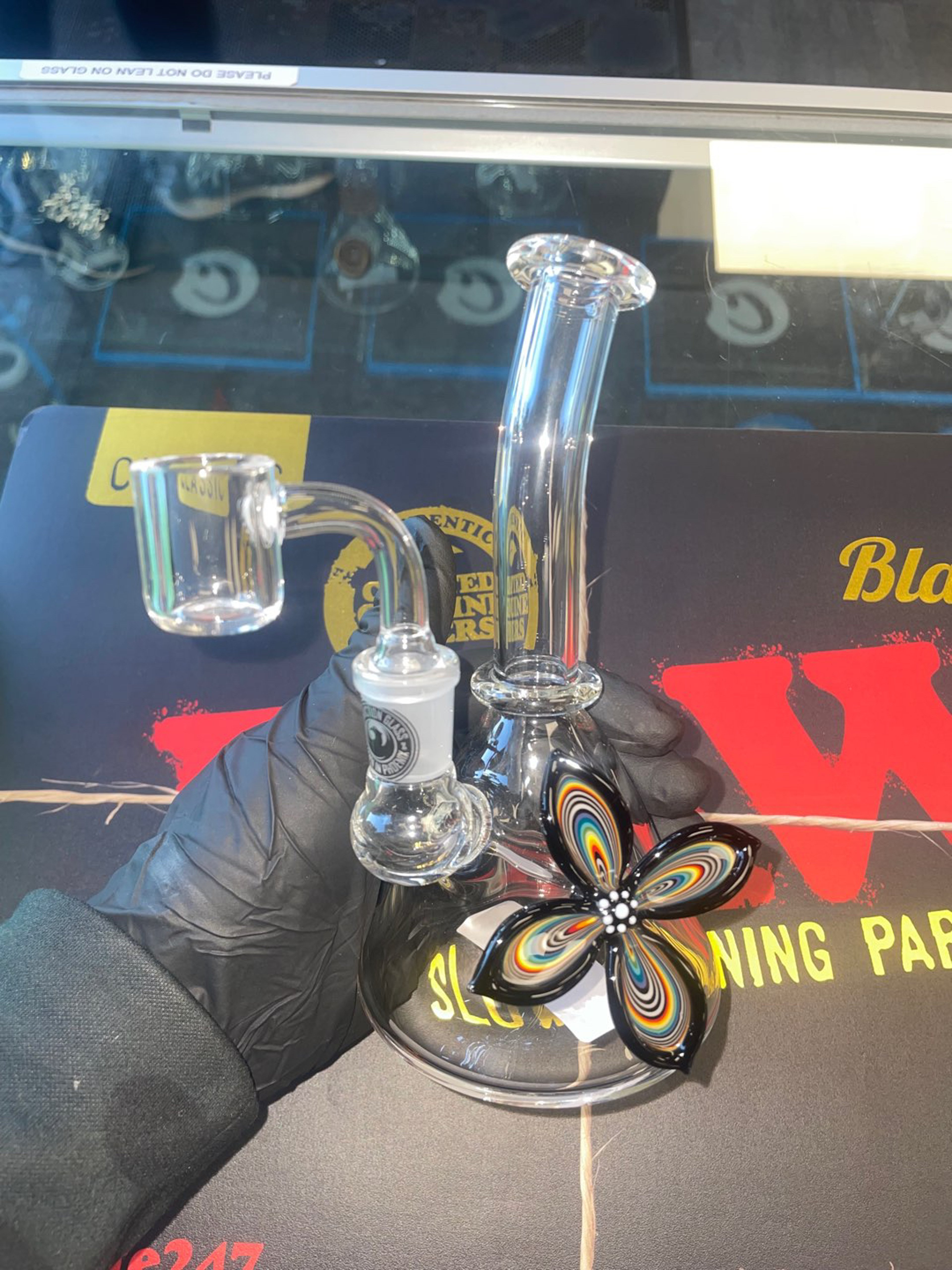 Preview pic of Conviction Glass Flower Jammer