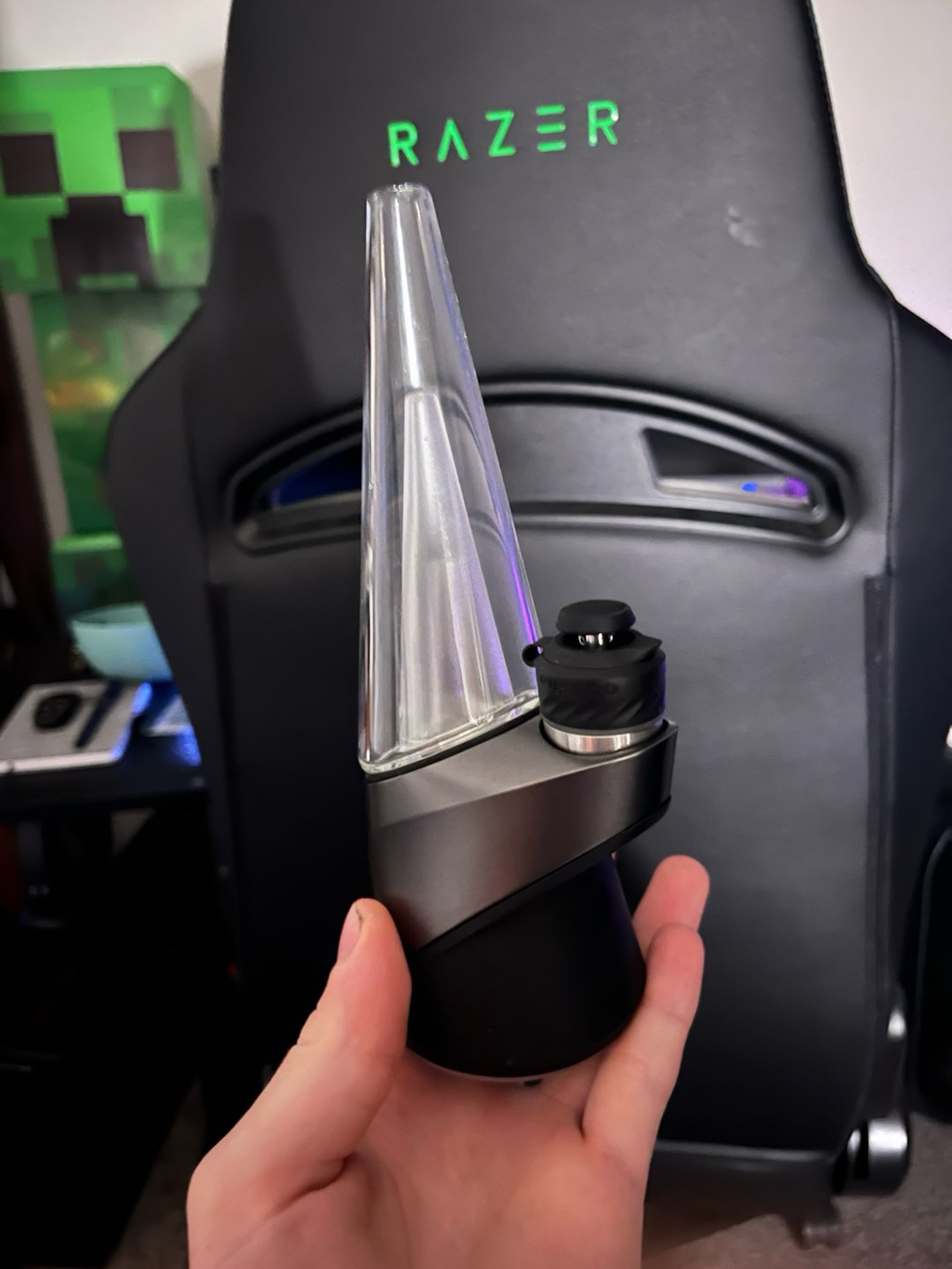 Preview pic of Puffco Peak Pro V1 Bundle Pack