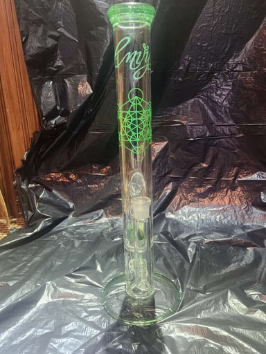 Preview pic of ENVY GLASS 423