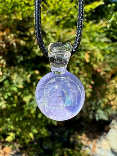 Preview pic of Lavender Pendant