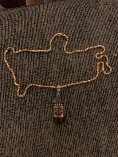 Preview pic of Olde Slumgold 40oz pendant with gold chain