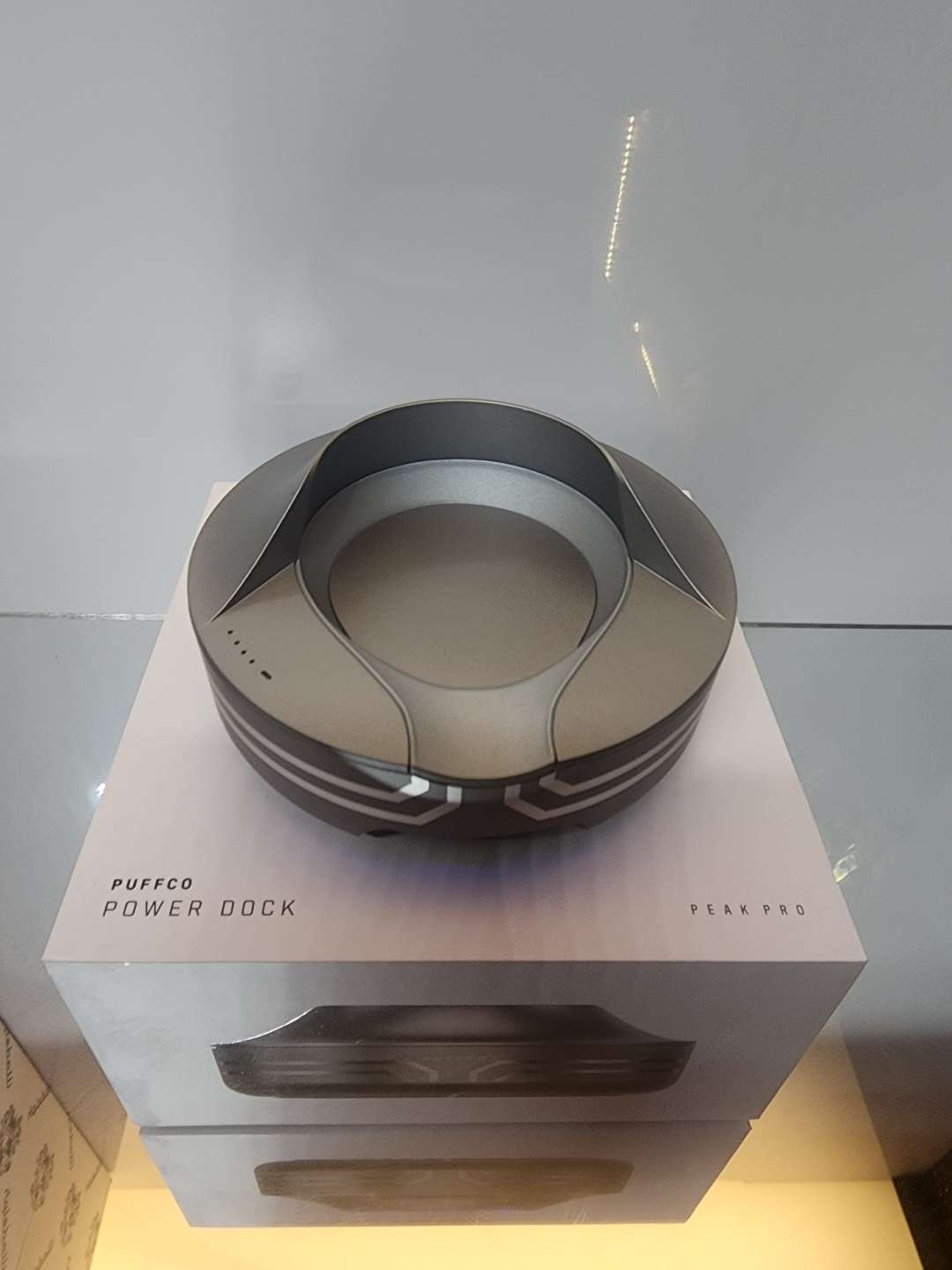Preview pic of $110 Puffco Peak Pro Charging Dock