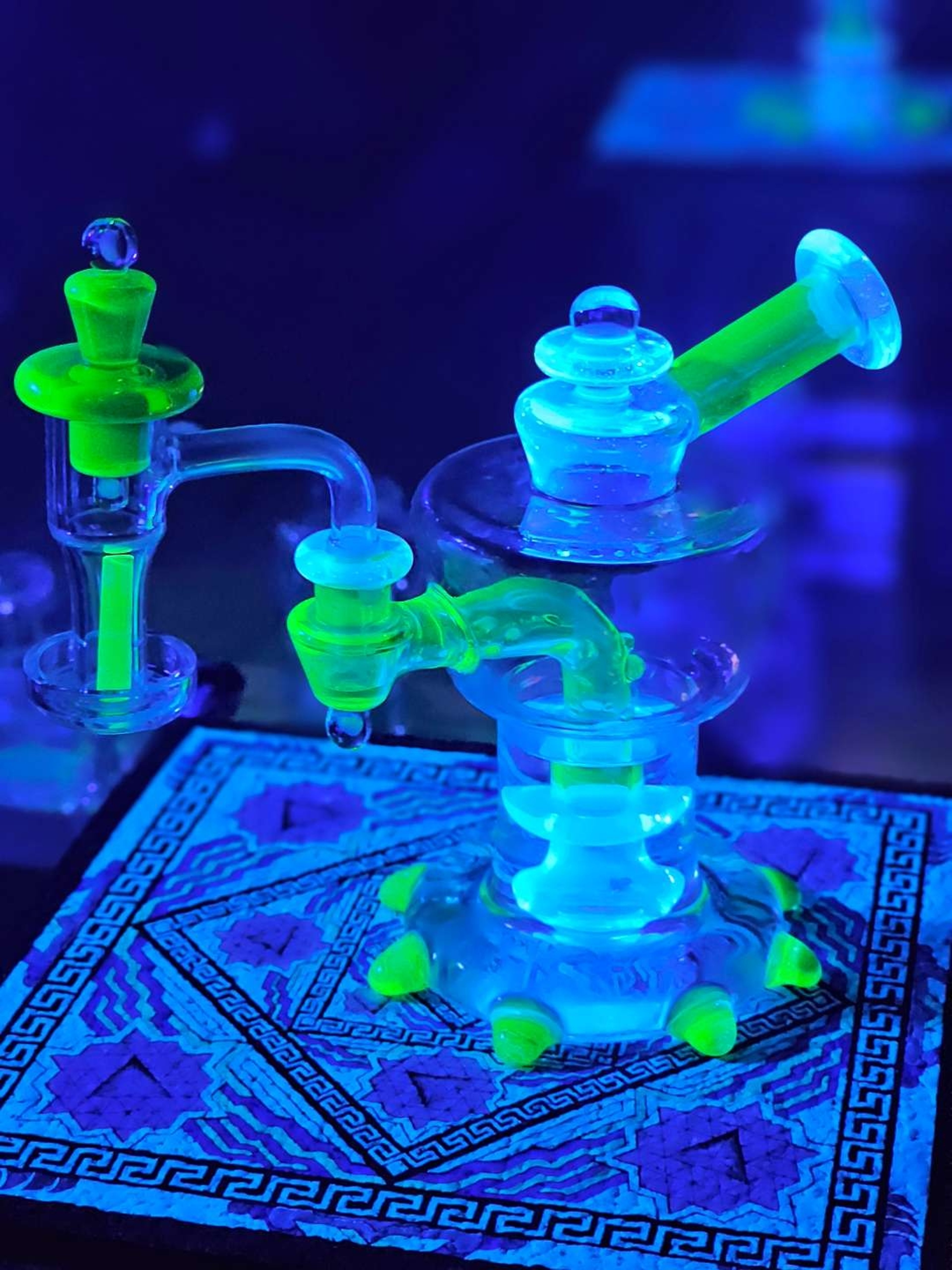 Preview pic of Mac Savage Hash Urn