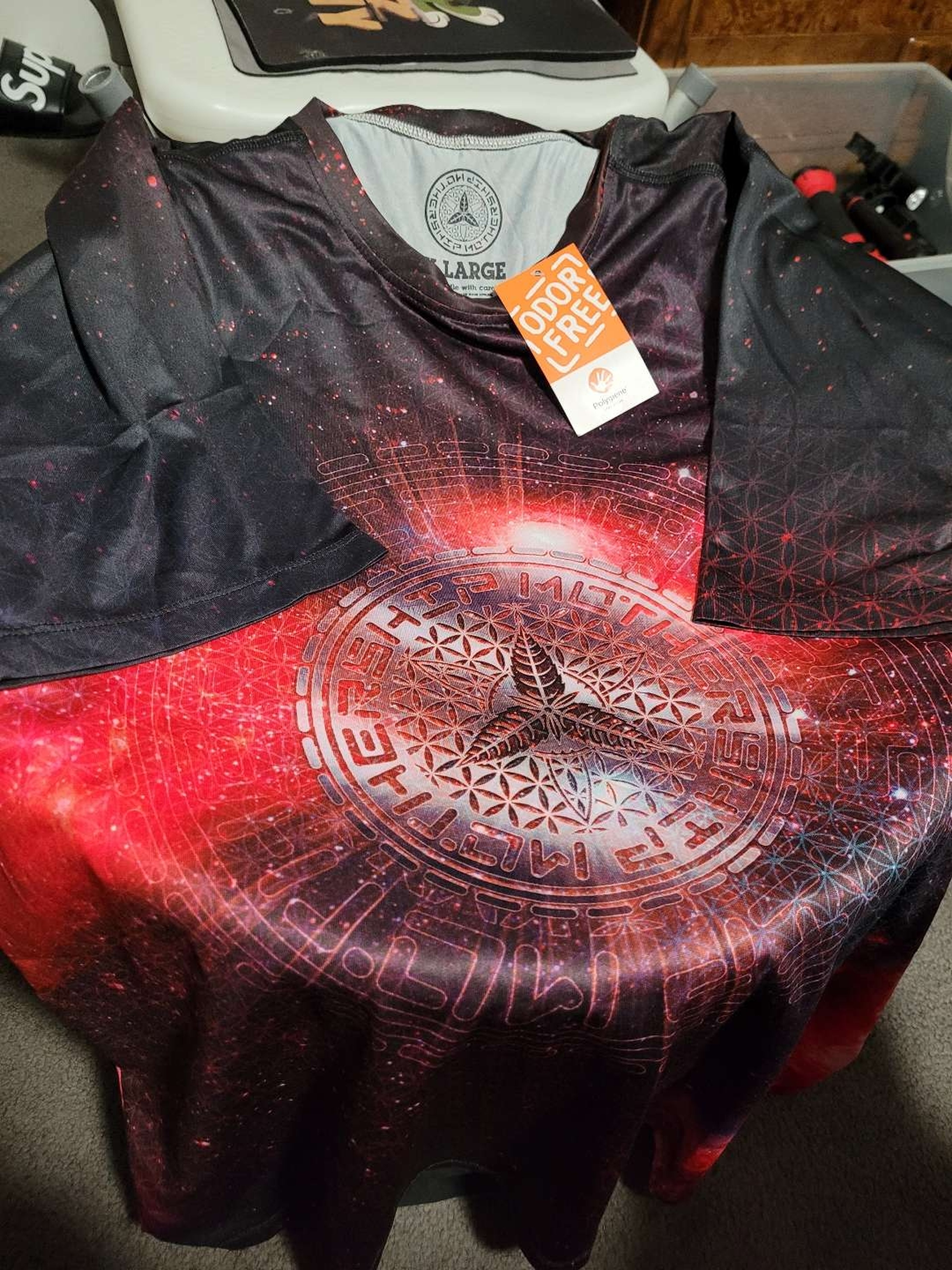 Preview pic of Mothership XL Silk T-Shirt NEVER WORN