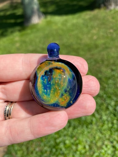 Preview pic of Crushed Opal & Silver Fume Light Cobalt Pendant