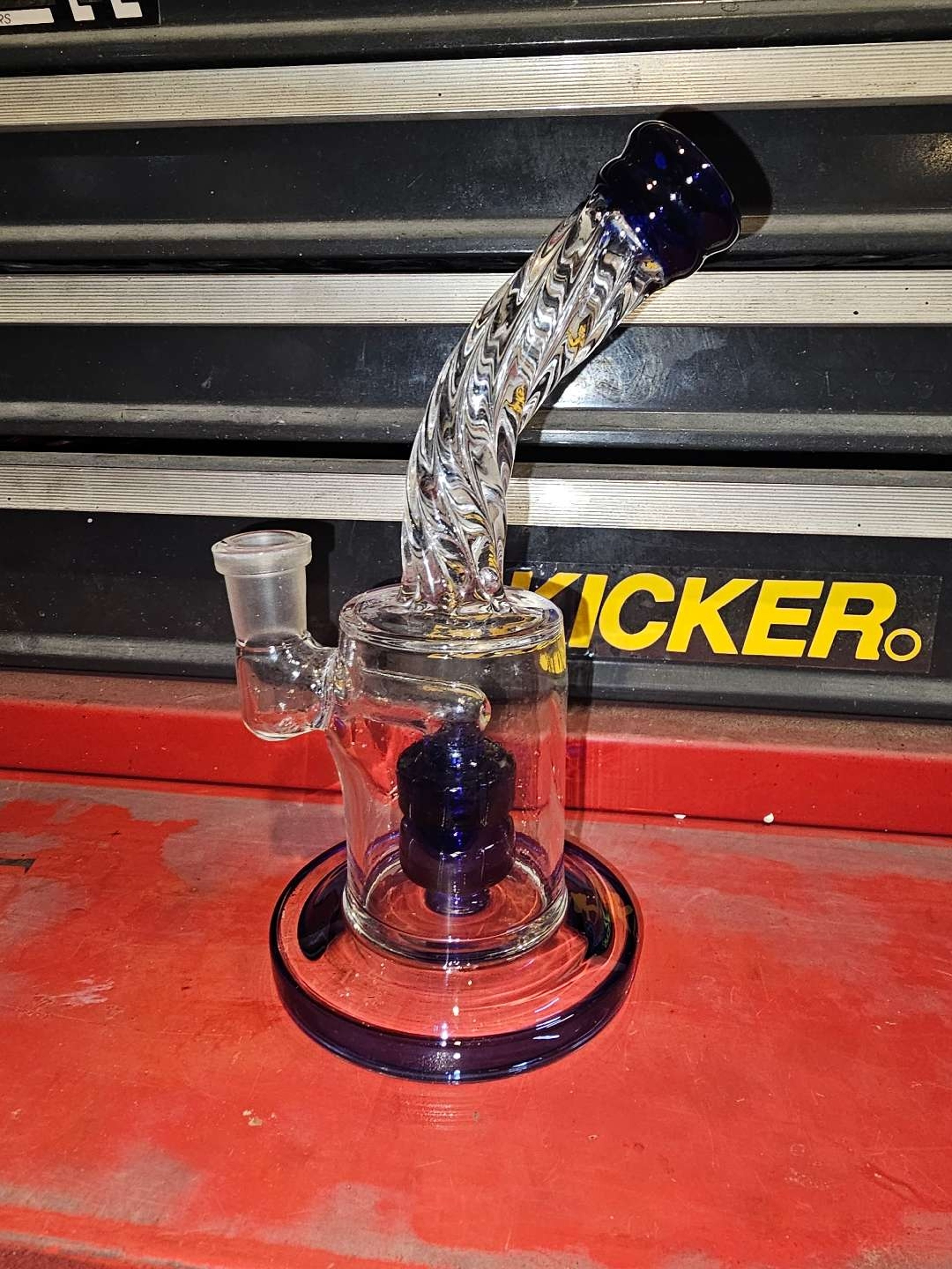 Cute little blue dab rig image 0