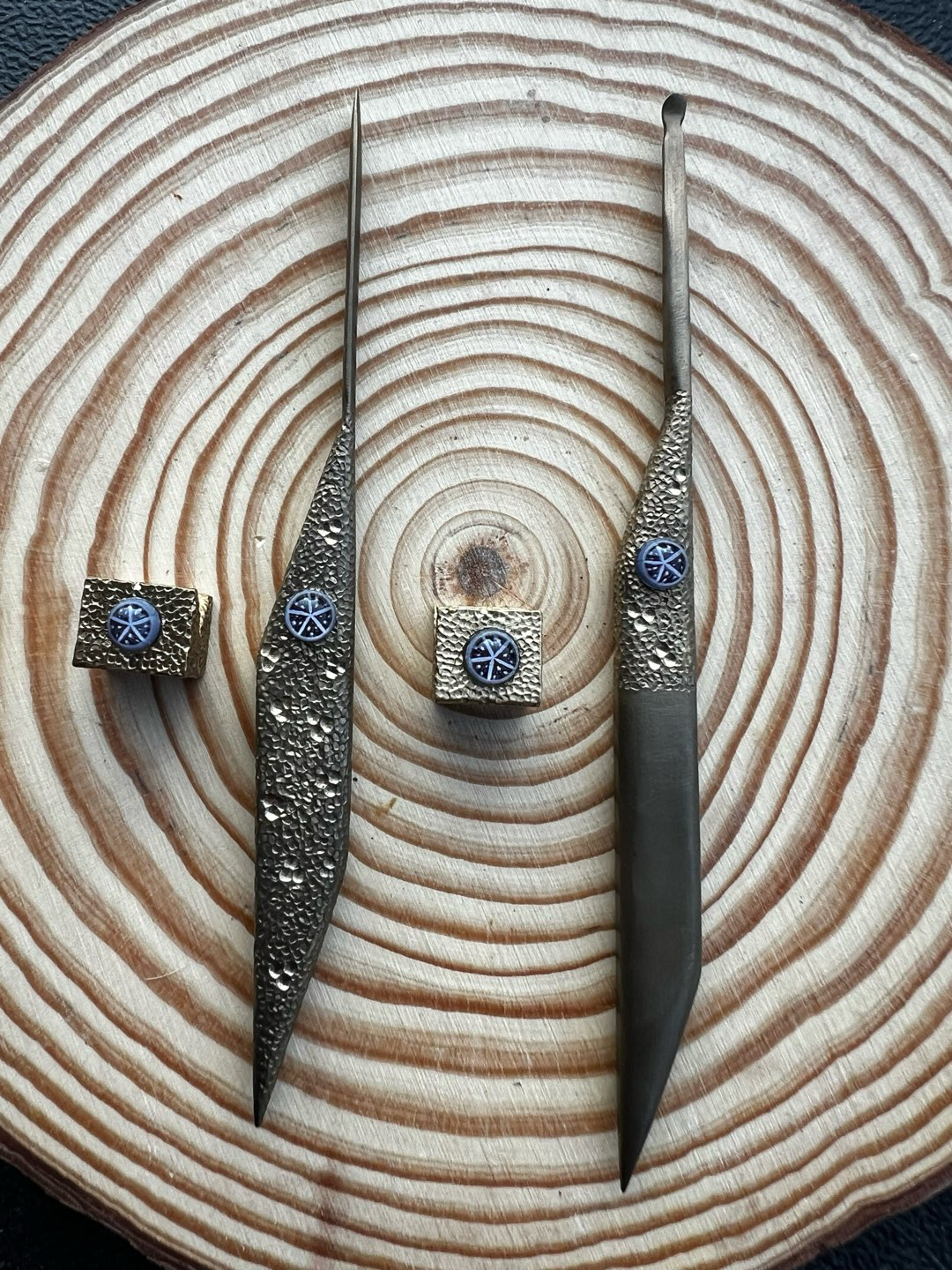 Preview pic of (Lyons x N8 Miers) x Wookingworkshop dab tool