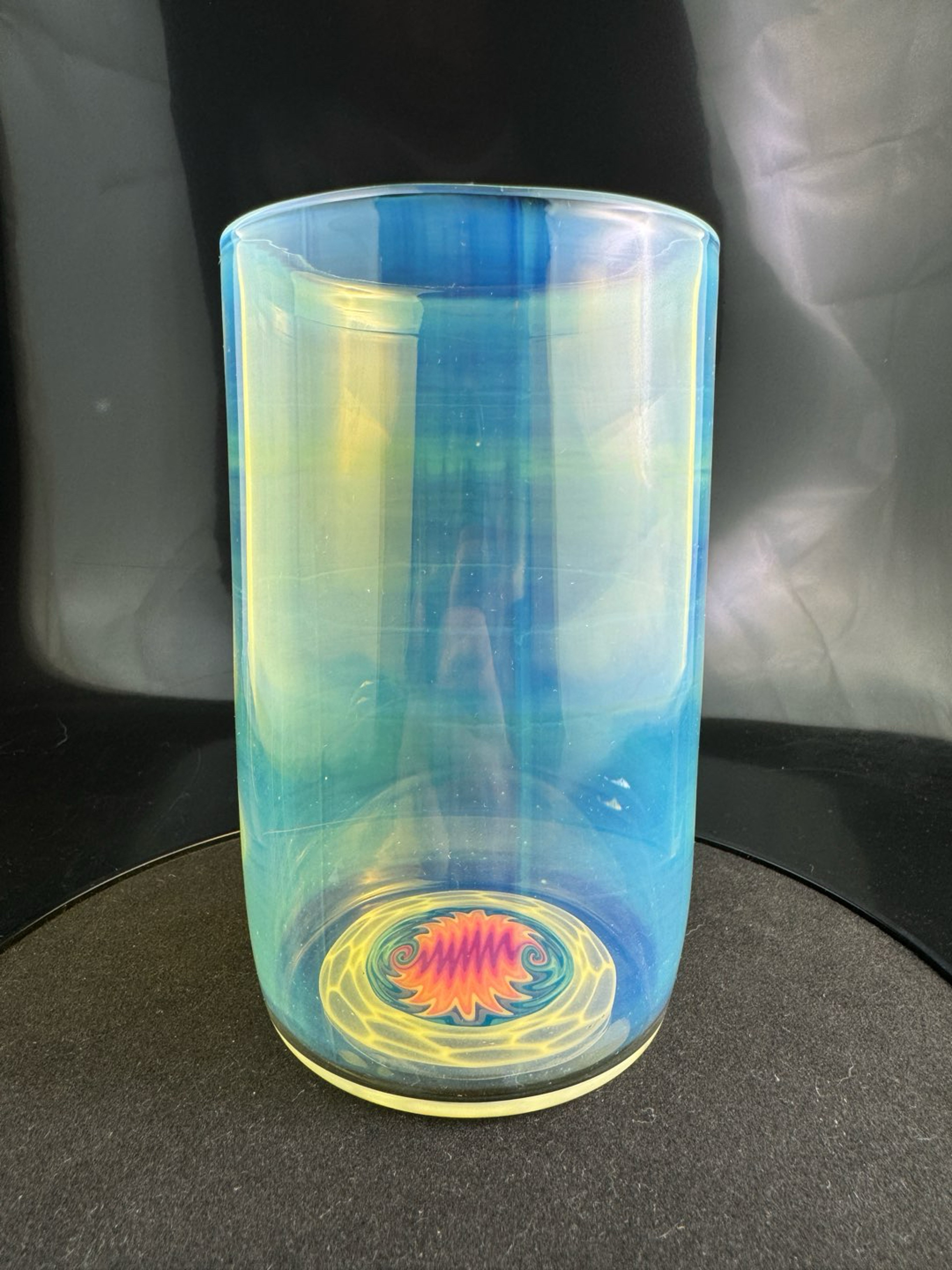 Preview pic of Fume Pint Glass