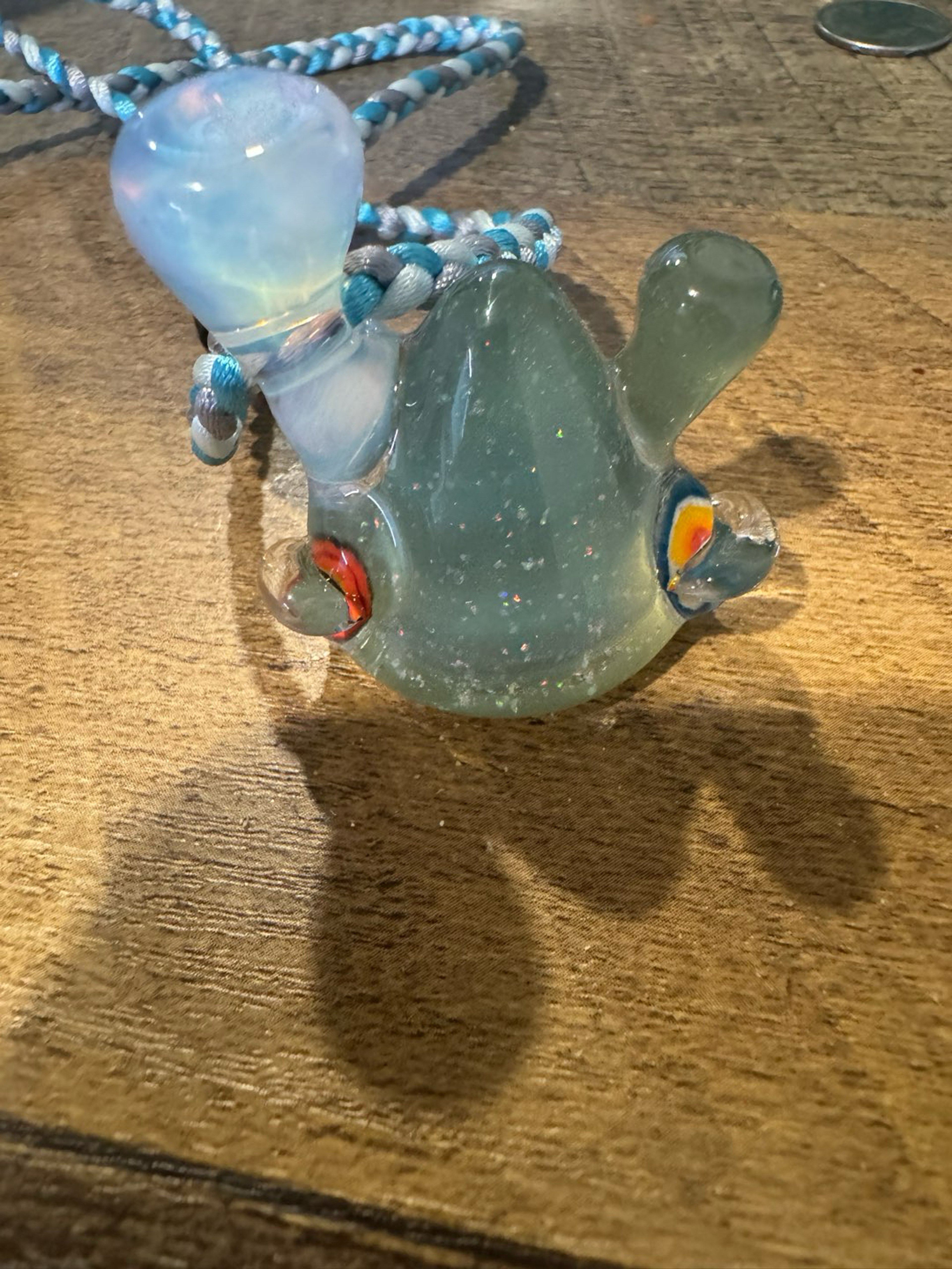 Preview pic of Lerk Pendant