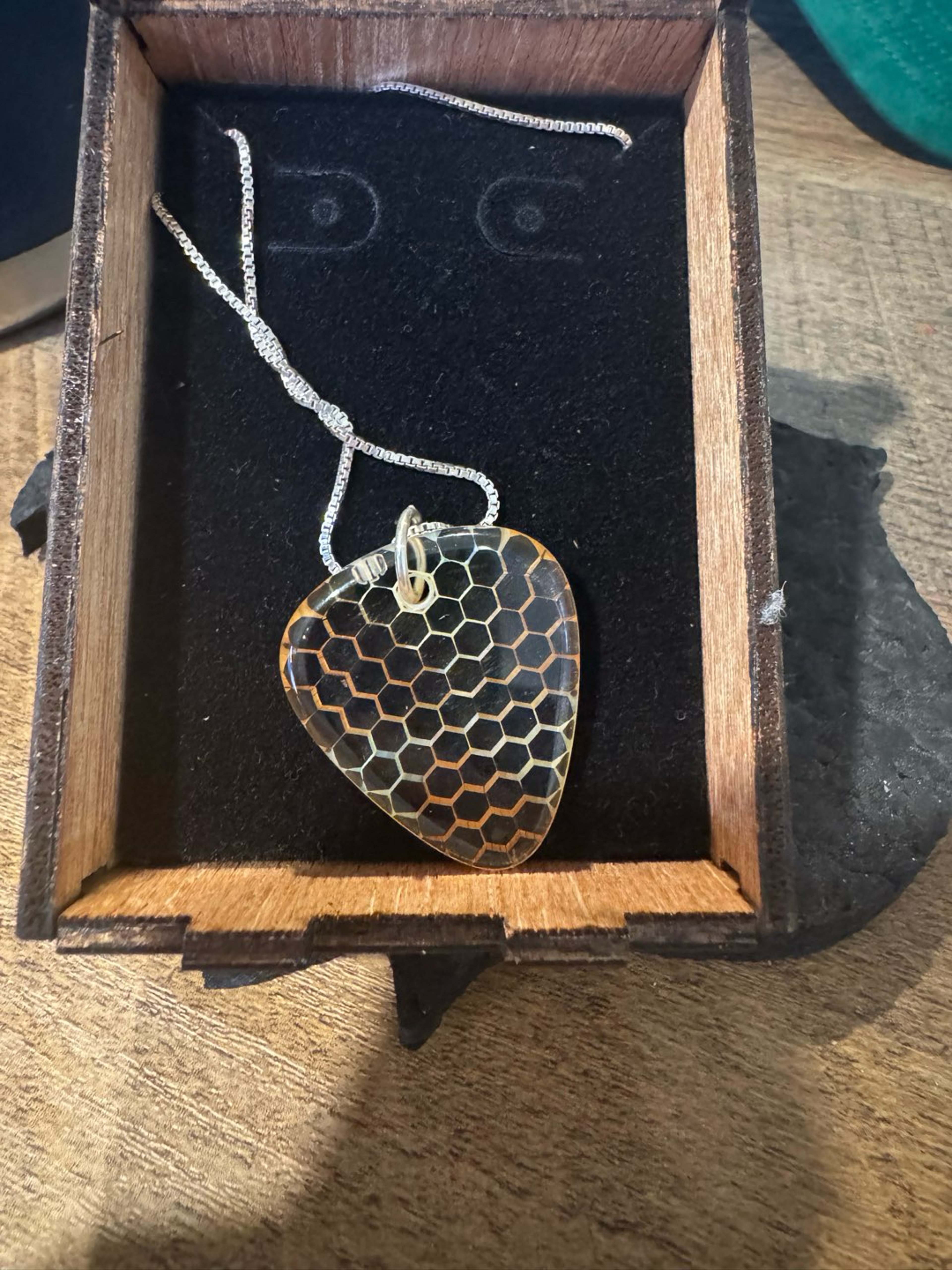 Preview pic of Ryan Teurfs Pendant