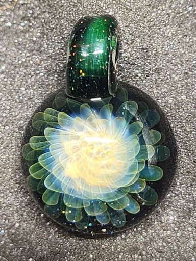 Preview pic of Sully Renolds Fumed Implosion with Crushed Opal