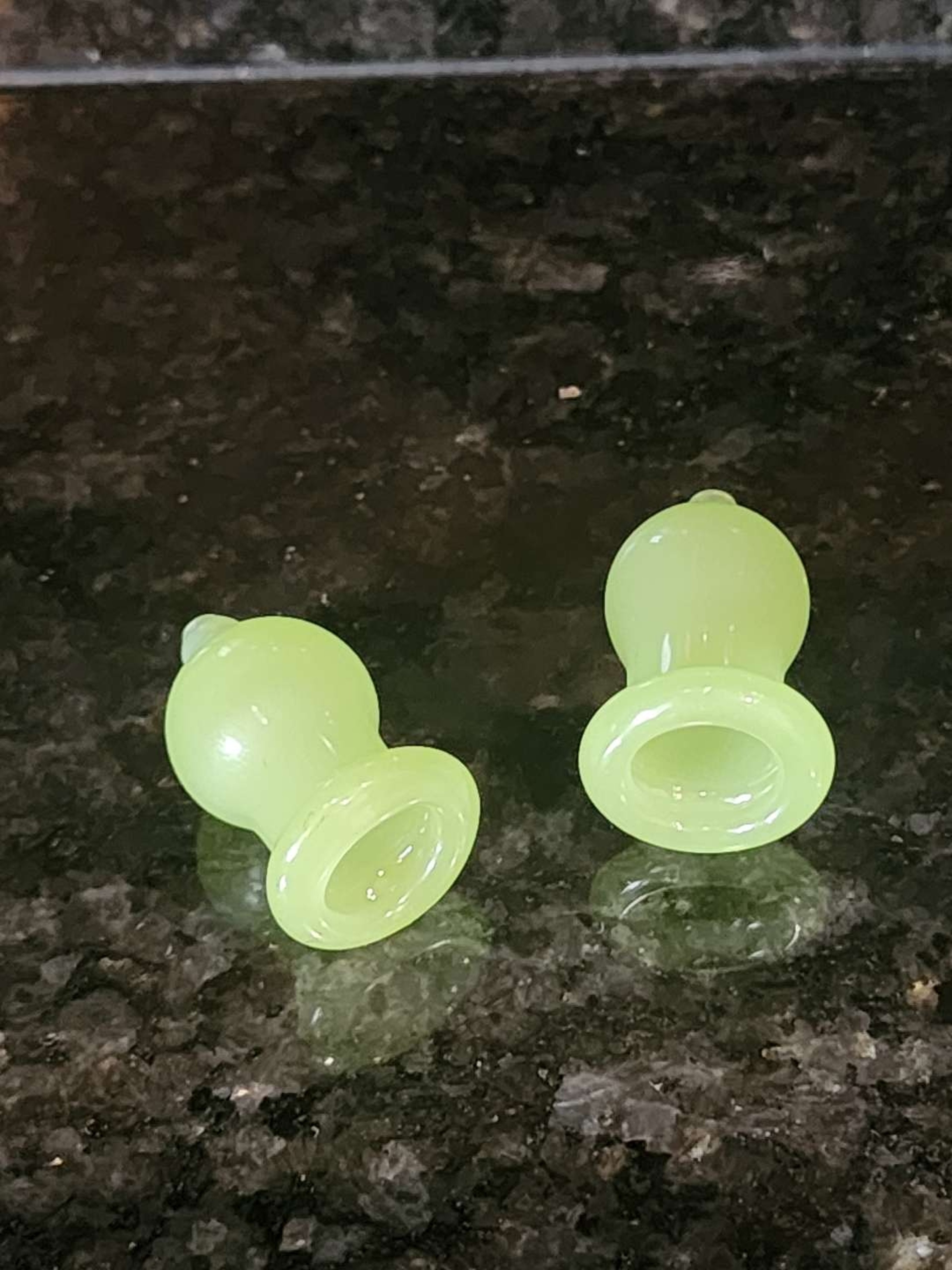 Preview pic of Pre-Owned Padd Glass Puffco Peak Pro/Carta 2 Cap Bundle
