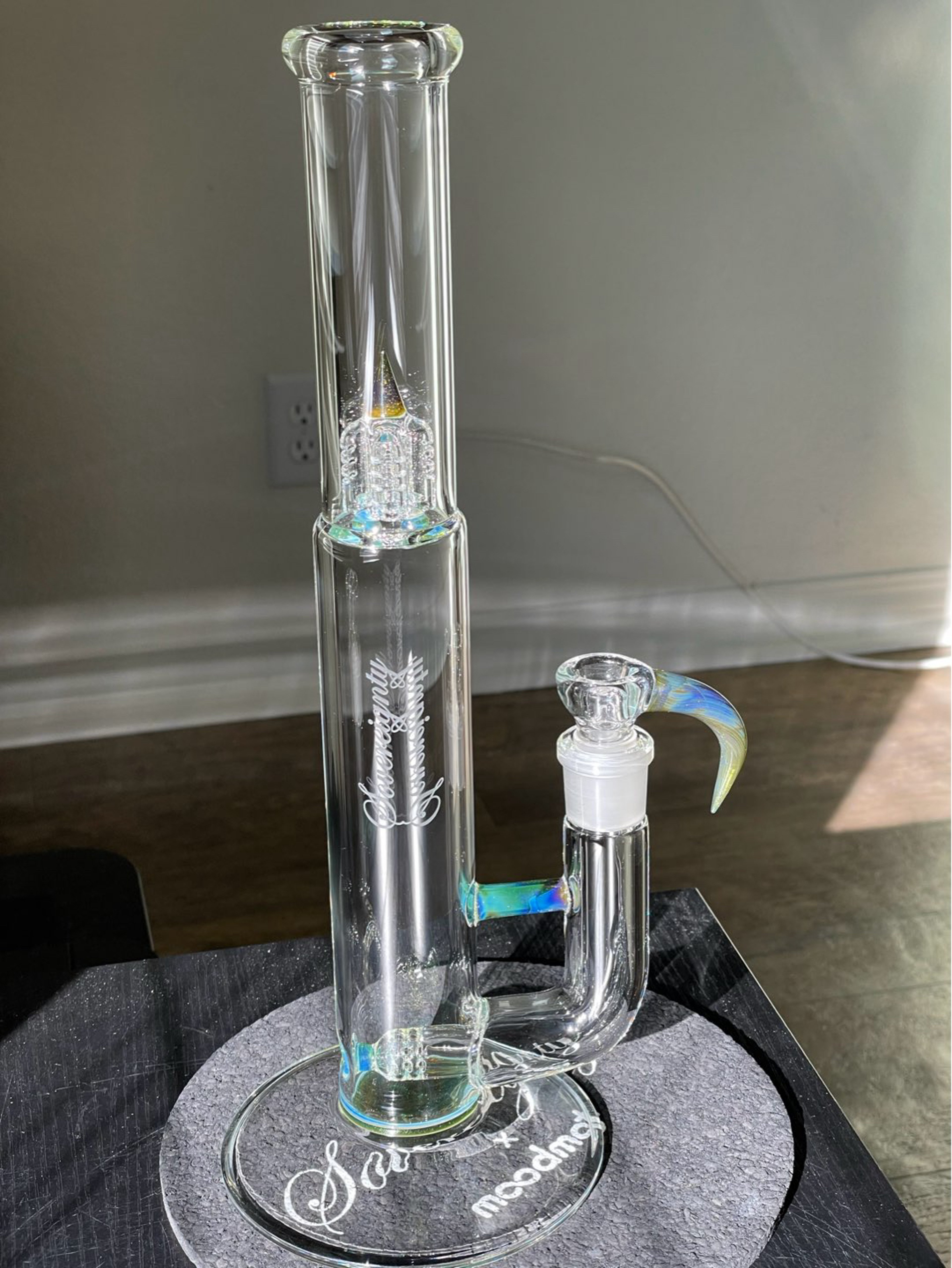 Preview pic of Sovereignty Glass 360 Cut Stem Pawn♟️