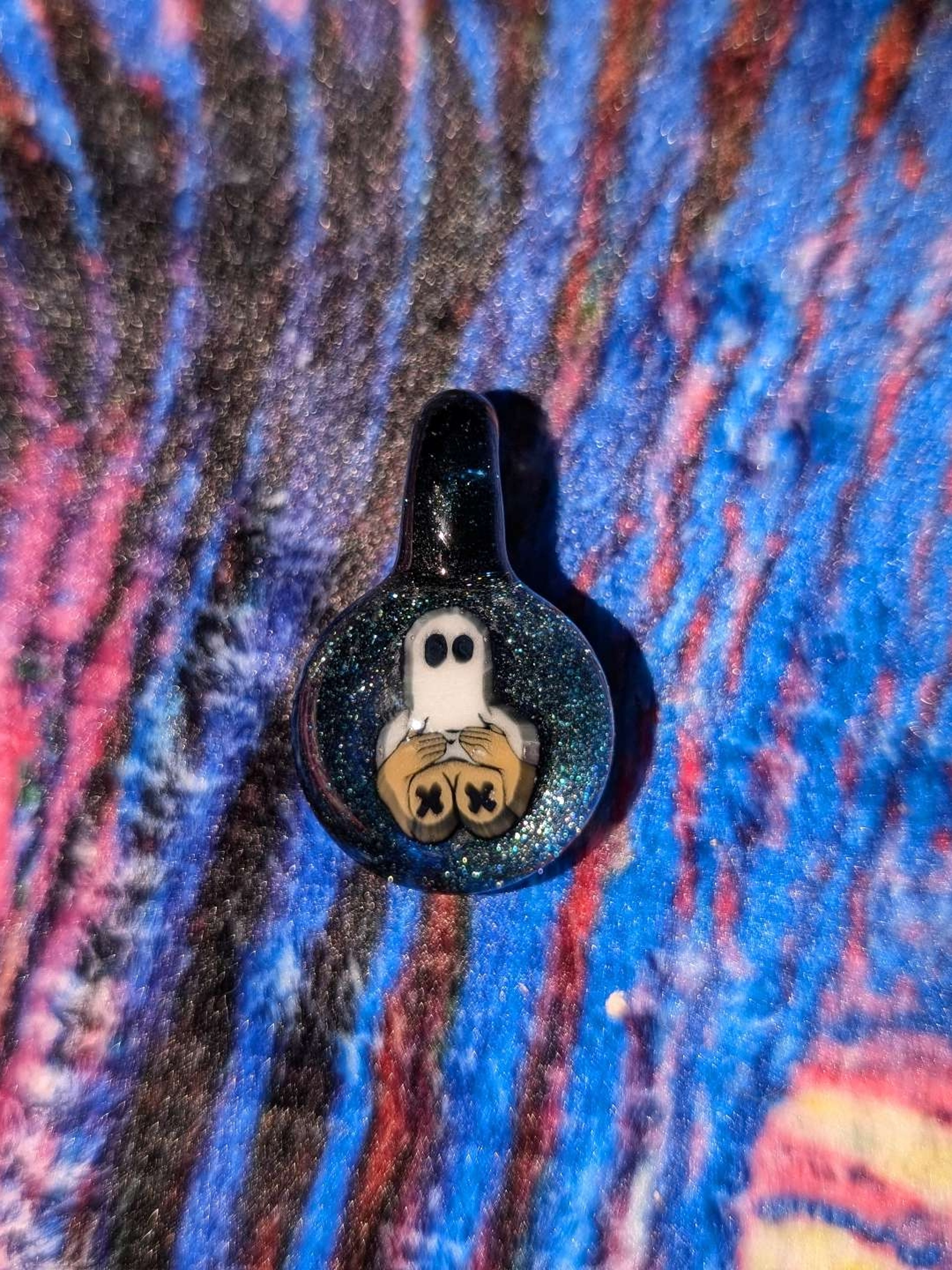 Preview pic of Boo-bies pendant