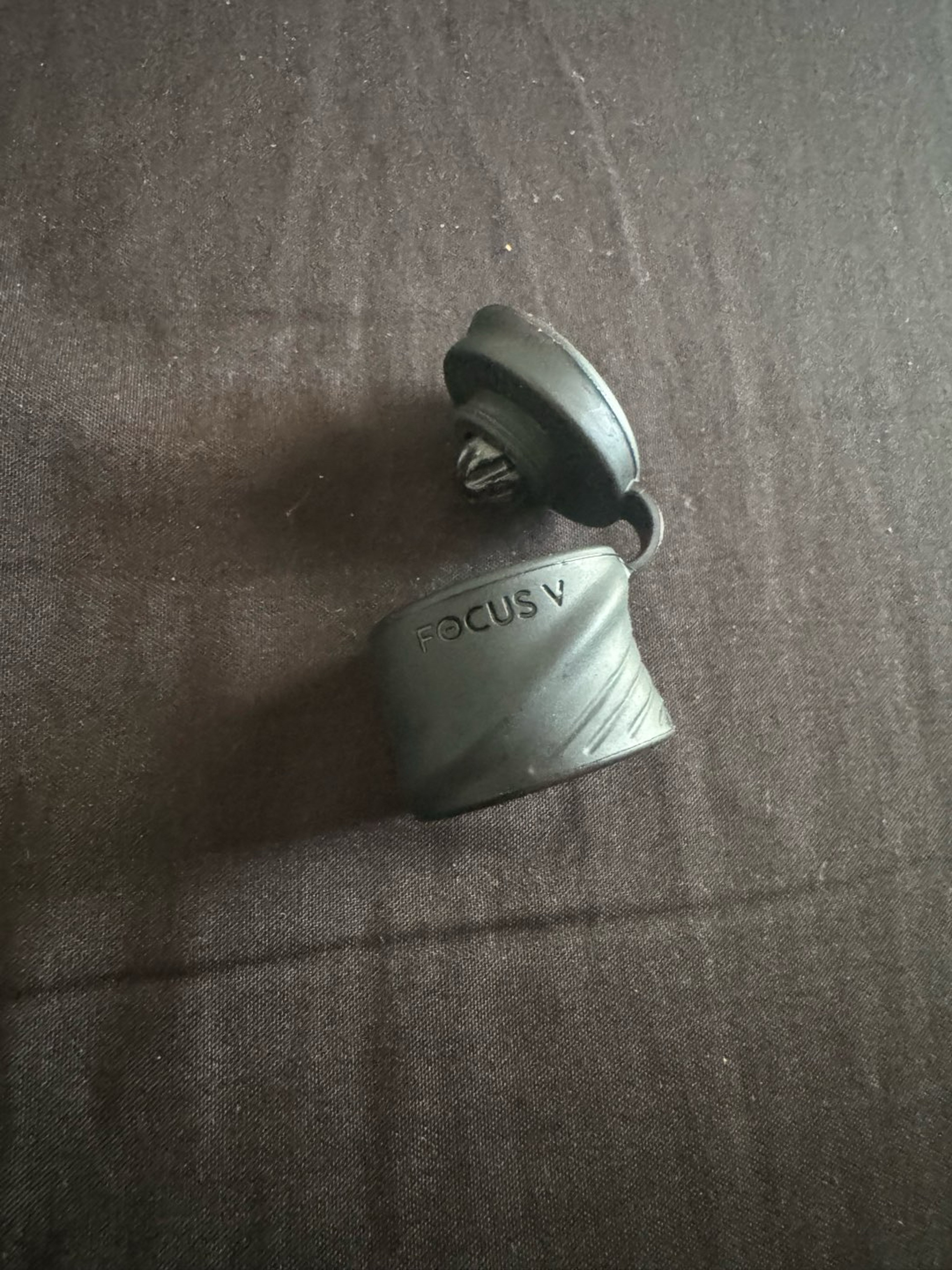Preview pic of Focus V 4 Intelli-core Max Cap and Sleeve! Trusted Seller! Same Day Shipping