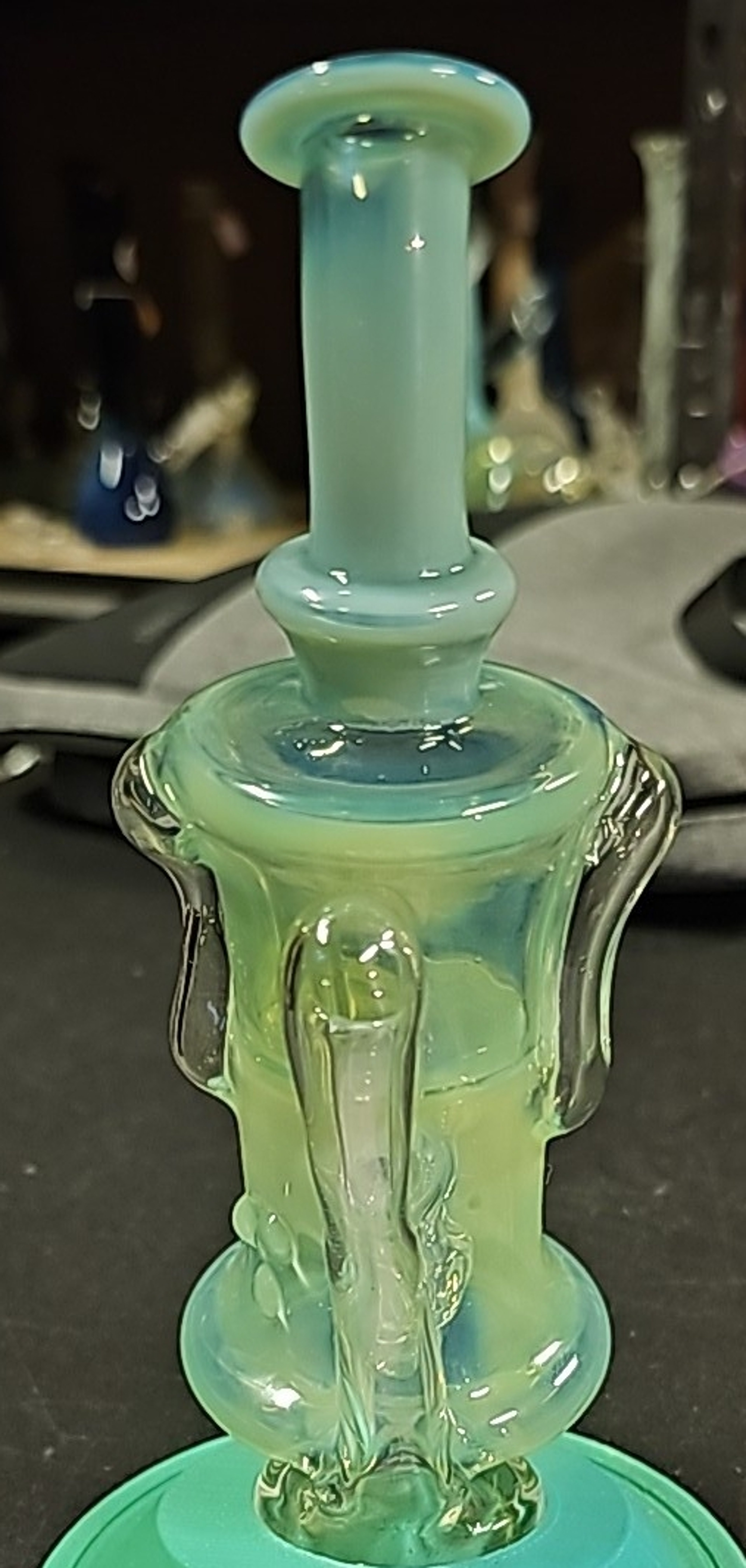 Preview pic of Chubby glass by nate gillcycler puffco top