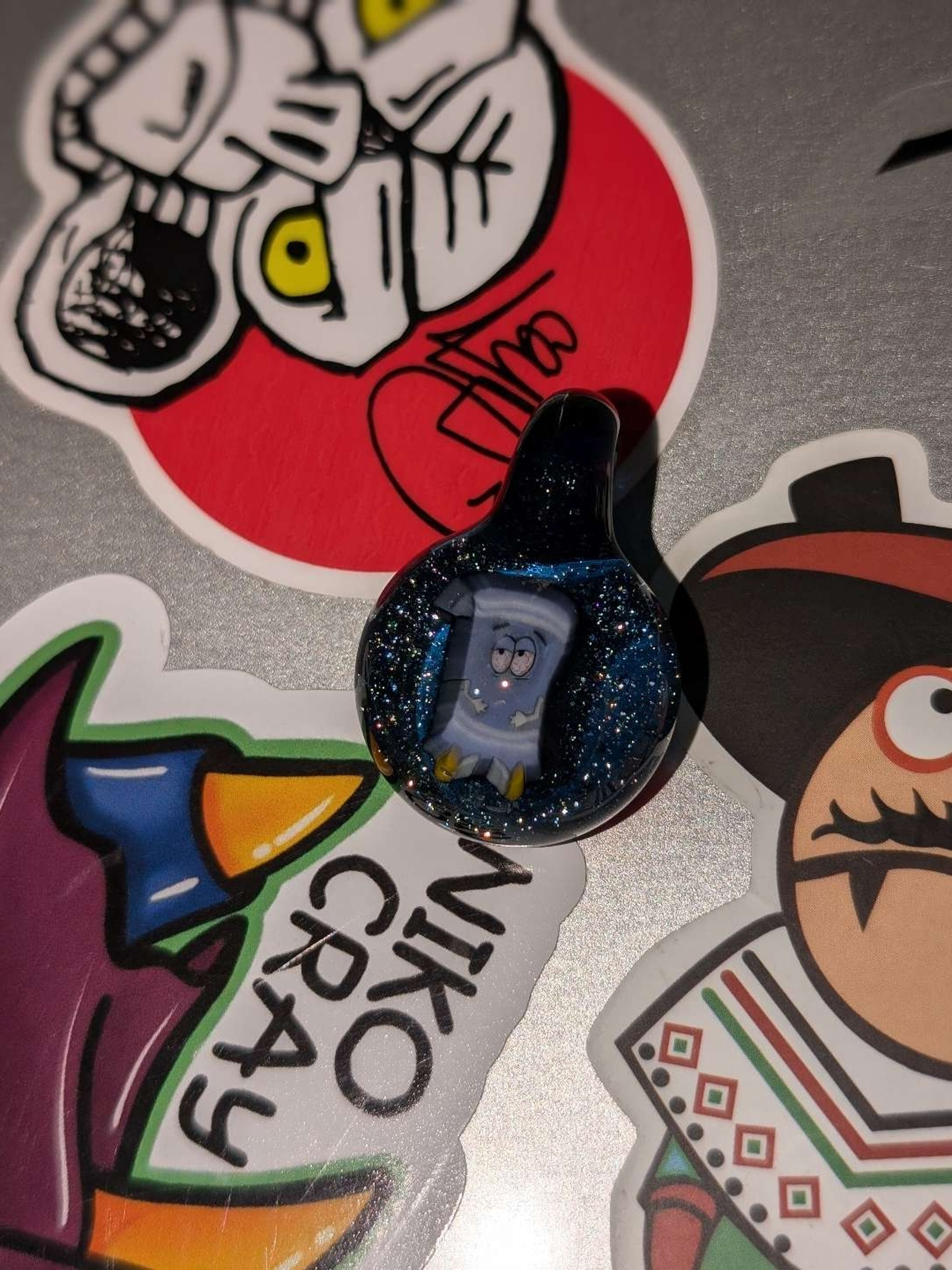 Preview pic of Towelie milli/murrine pendant
