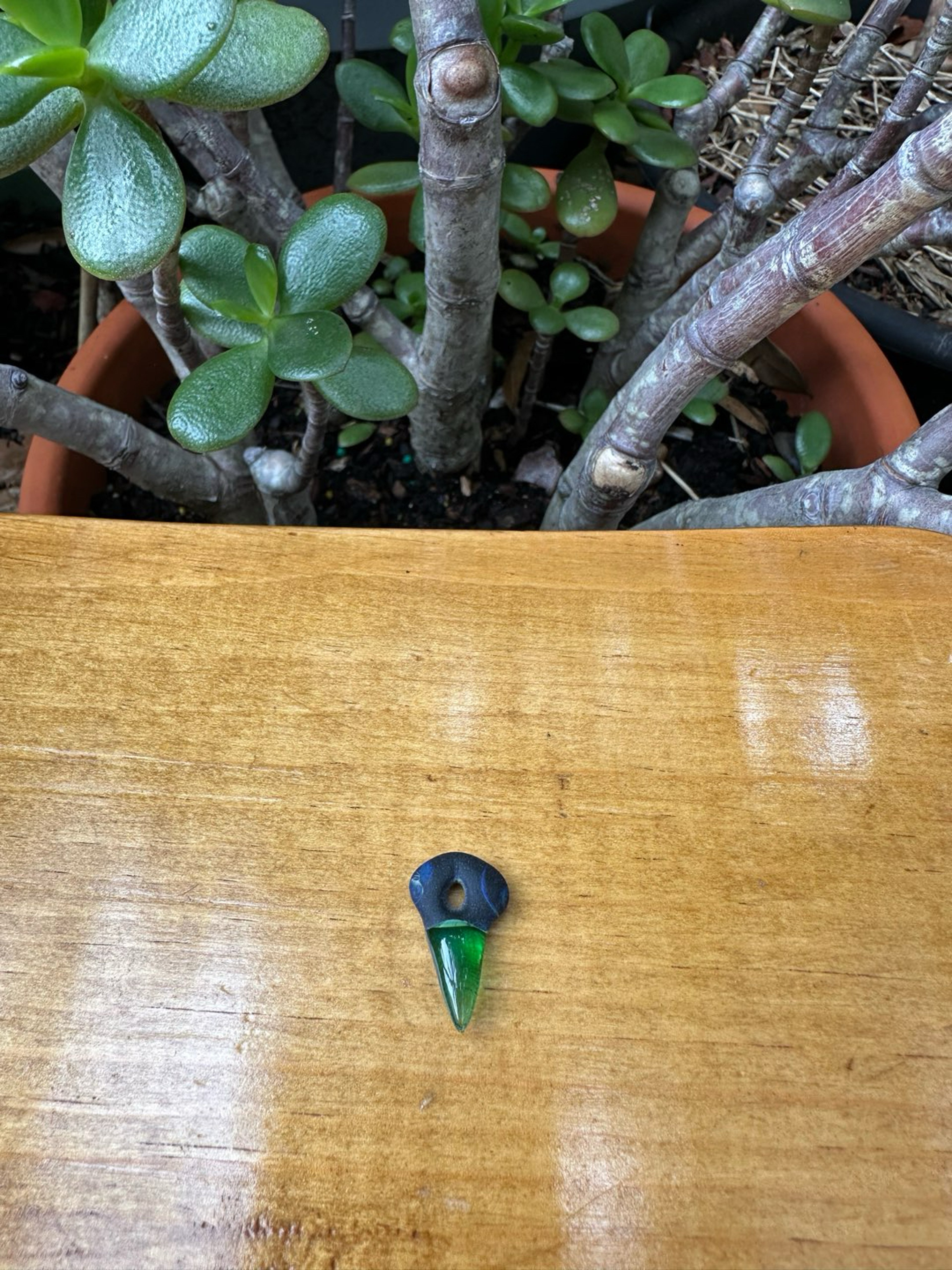 Preview pic of Micro Freestyle Glass Shark Tooth - Split Color