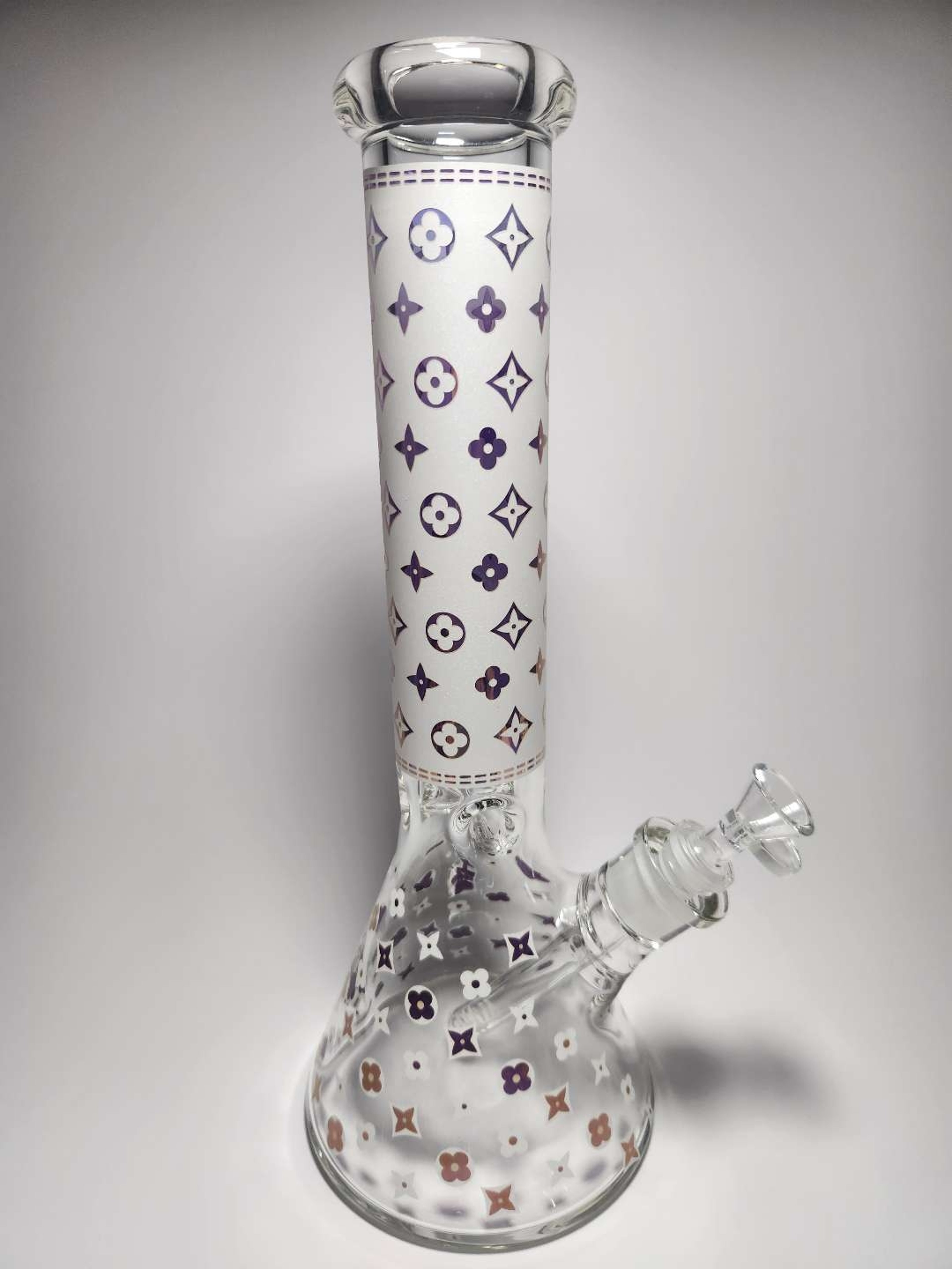 Preview pic of 16 inch beaker louis vuitton design brand new