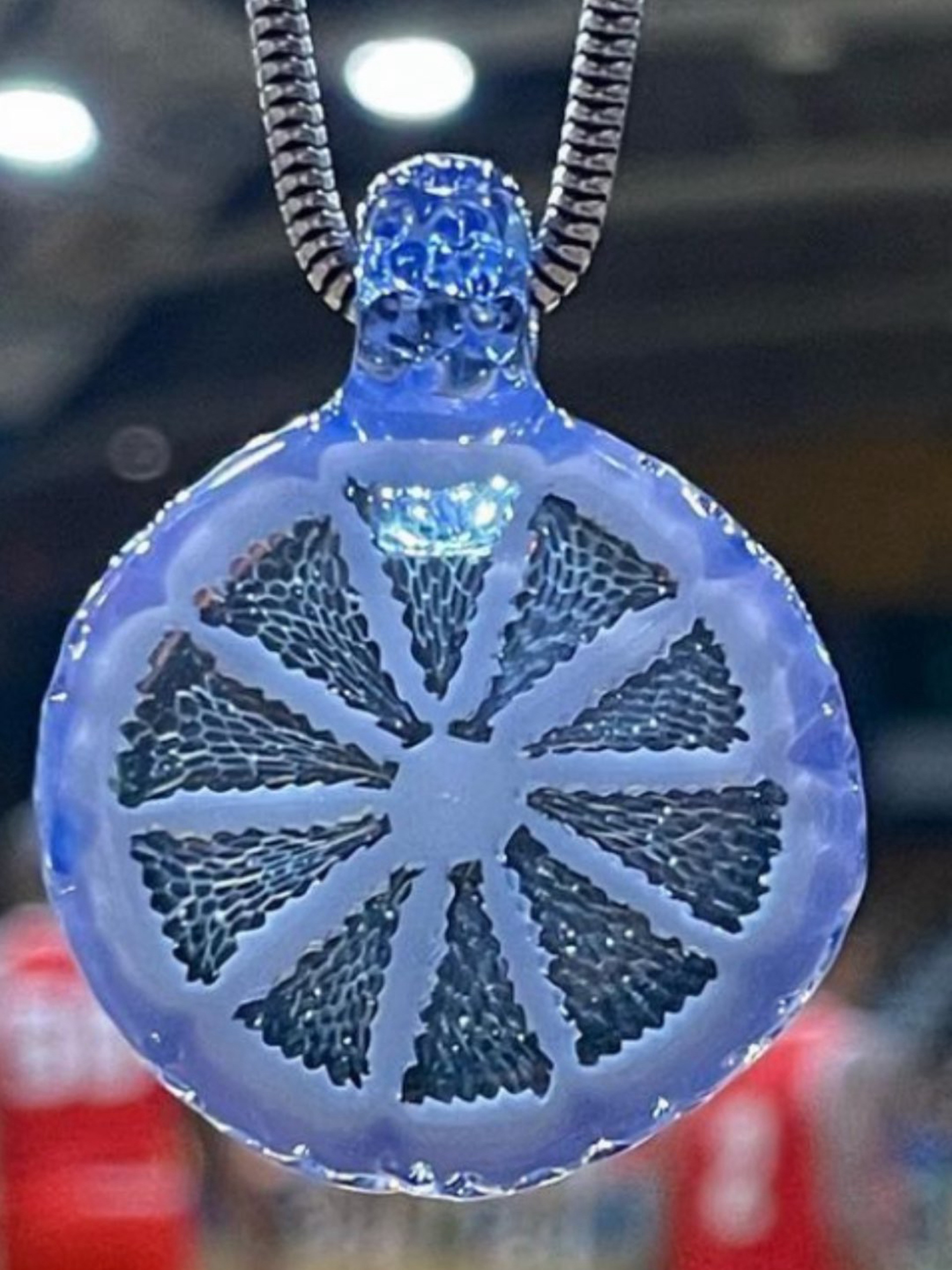 Preview pic of Lyons Pendant Blue Neptune Full Slice