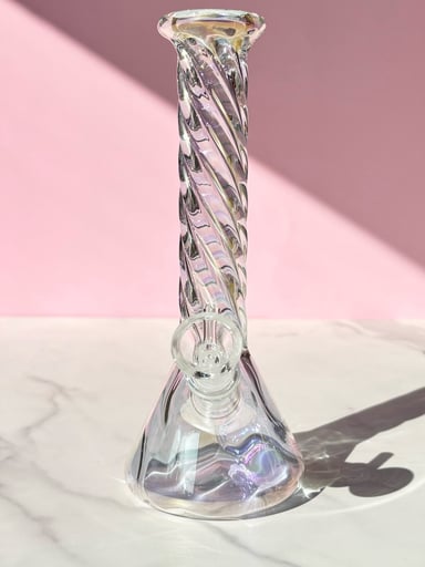 Preview pic of Mini iridescent swirl bong