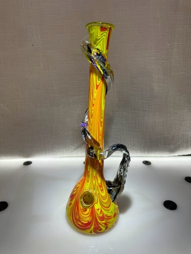 Preview pic of Yellow and Red Bong with Tentacle