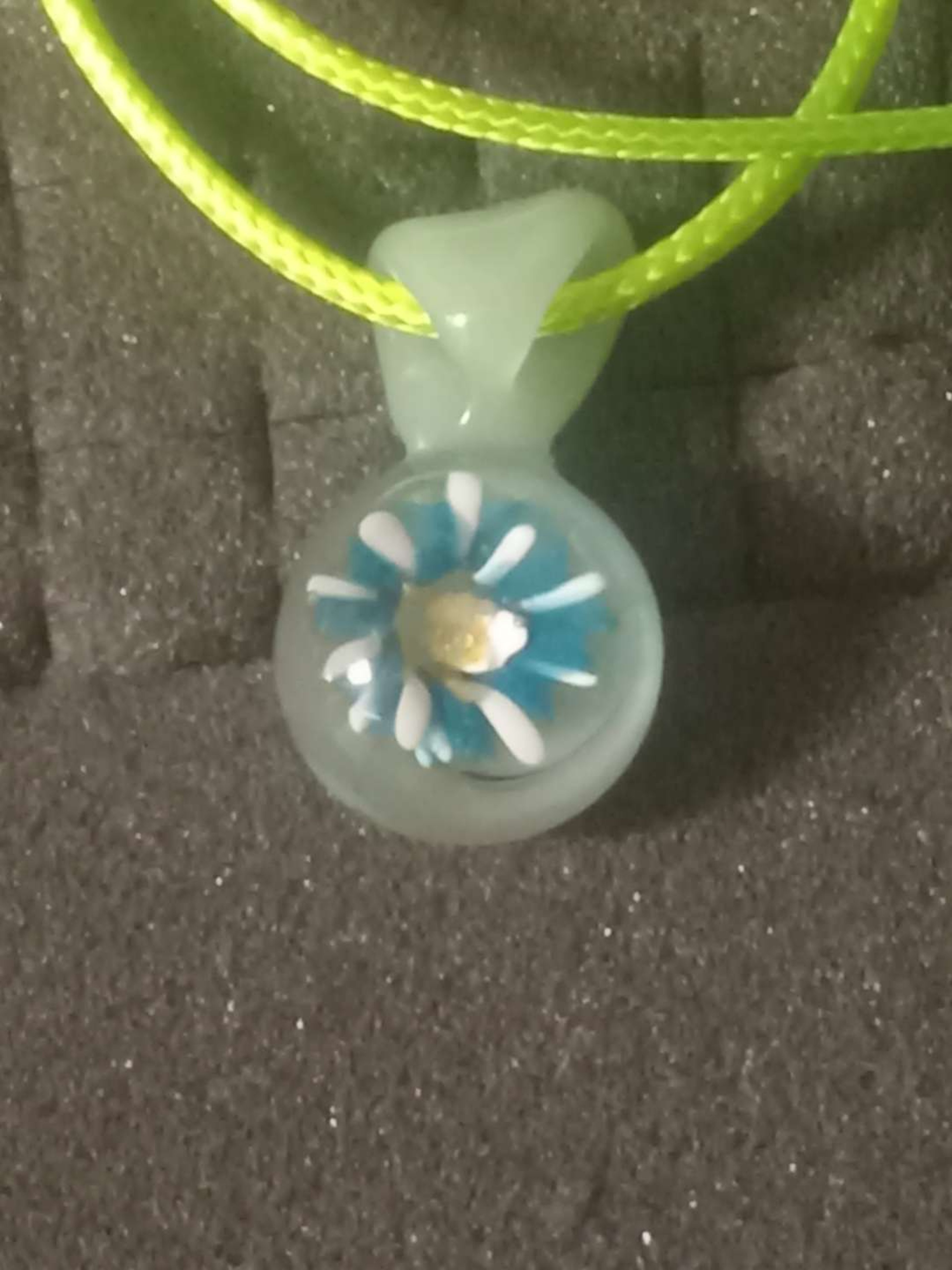 Preview pic of Enplosion flower