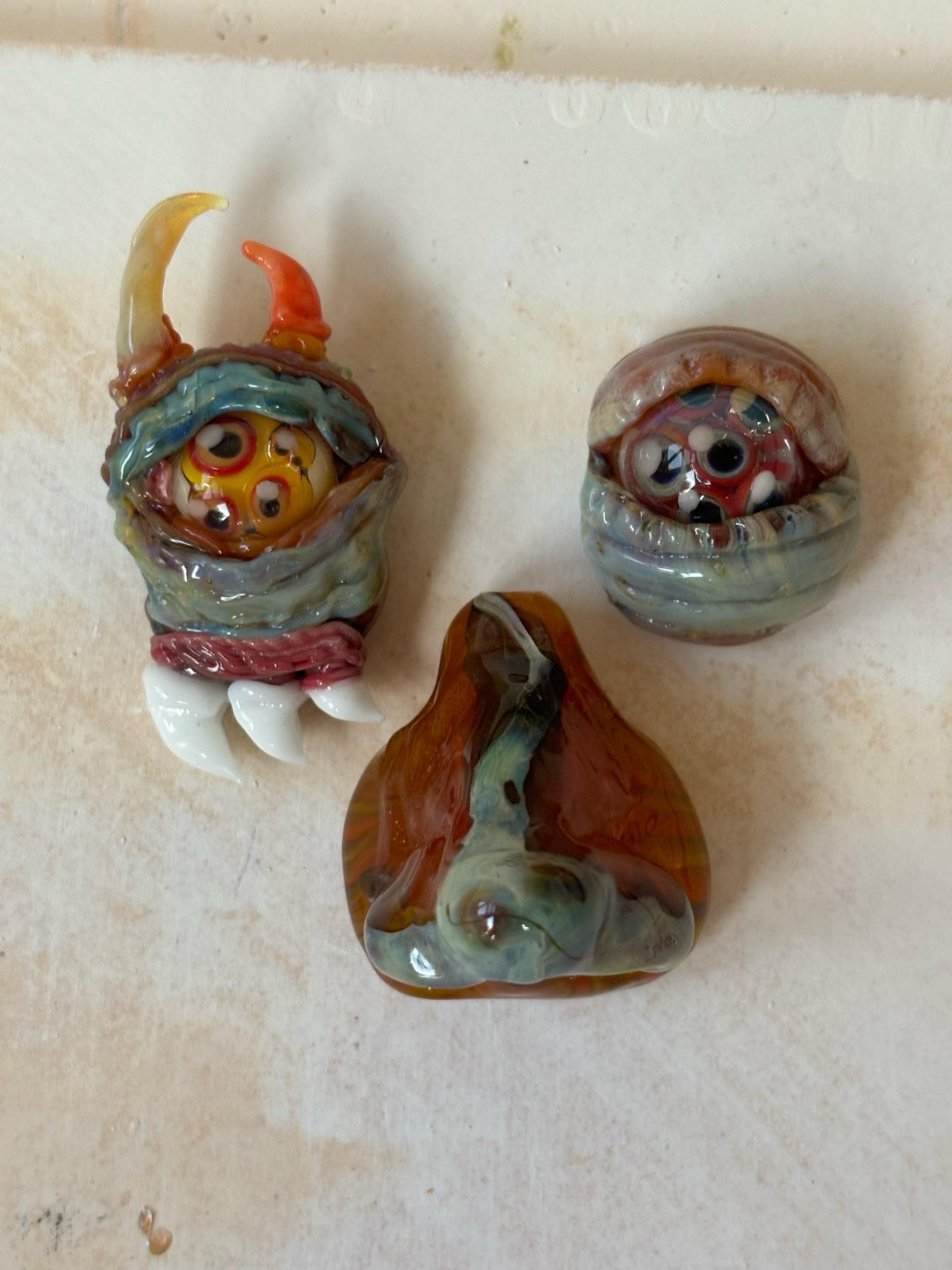 Preview pic of 👁️👃🏽👁️