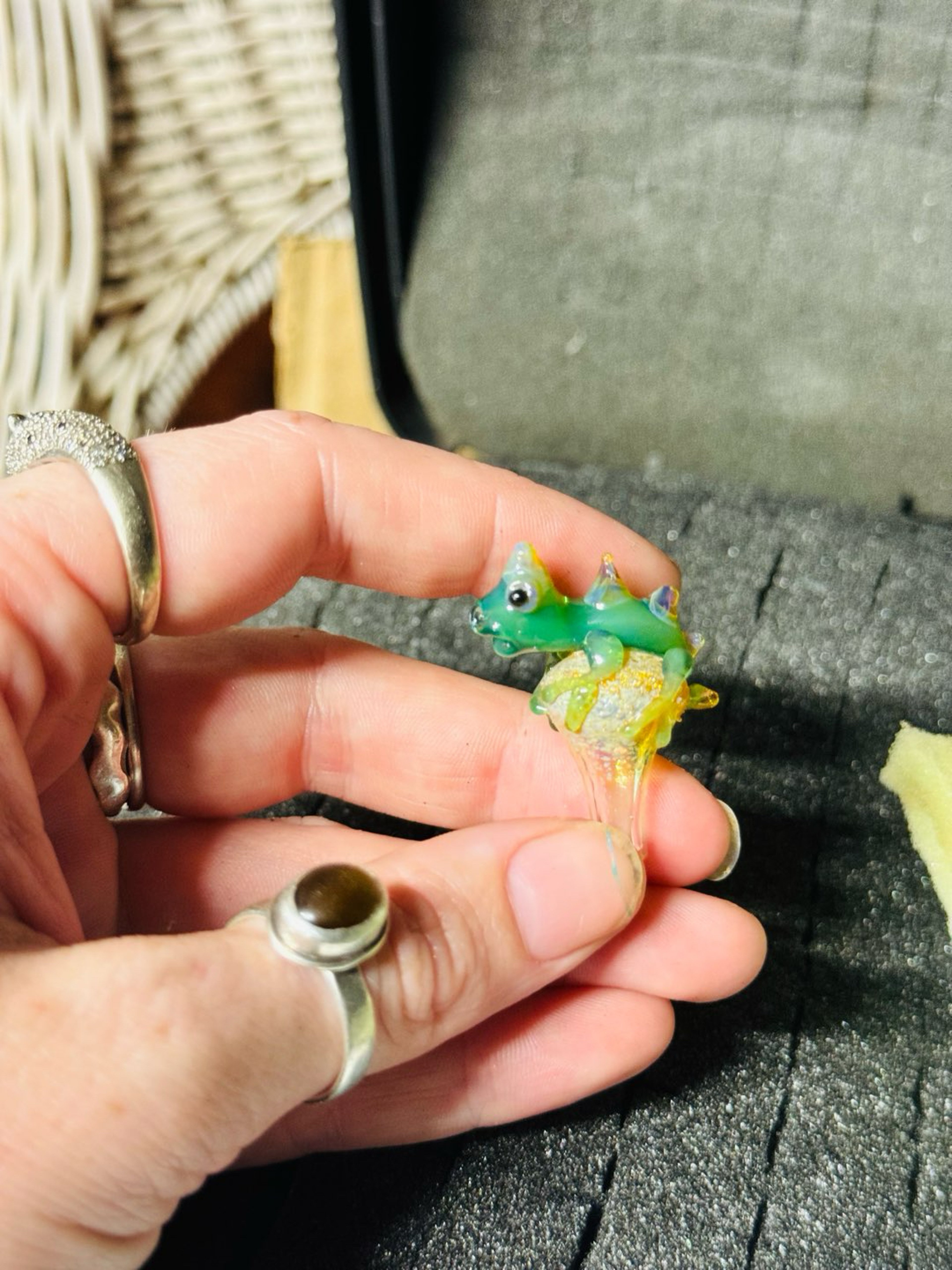 Preview pic of Chameleon puffco caps