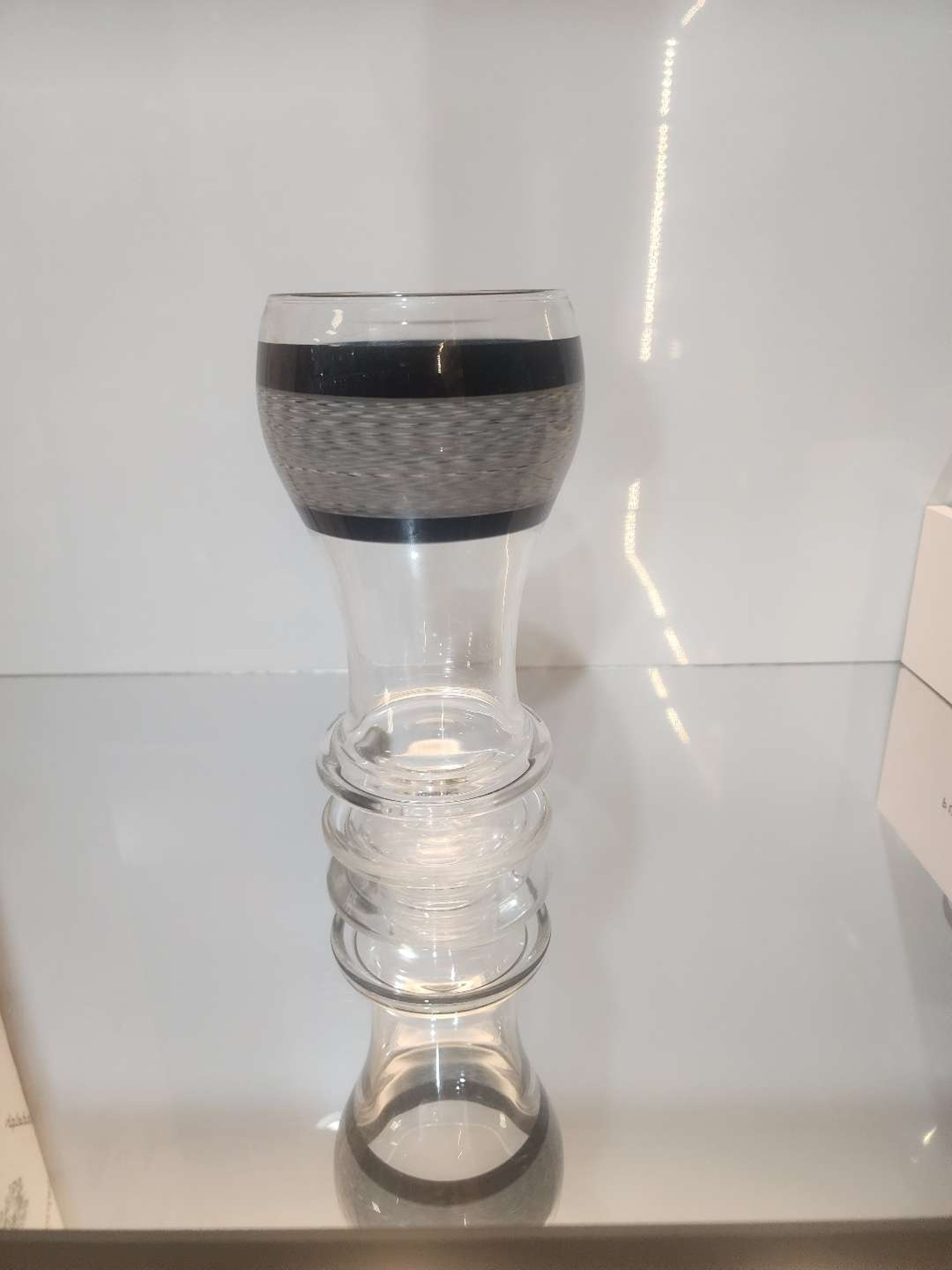 Preview pic of $300 Orbital Cup by Casta Glass
