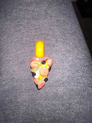 Preview pic of 904 pizza boy pendant