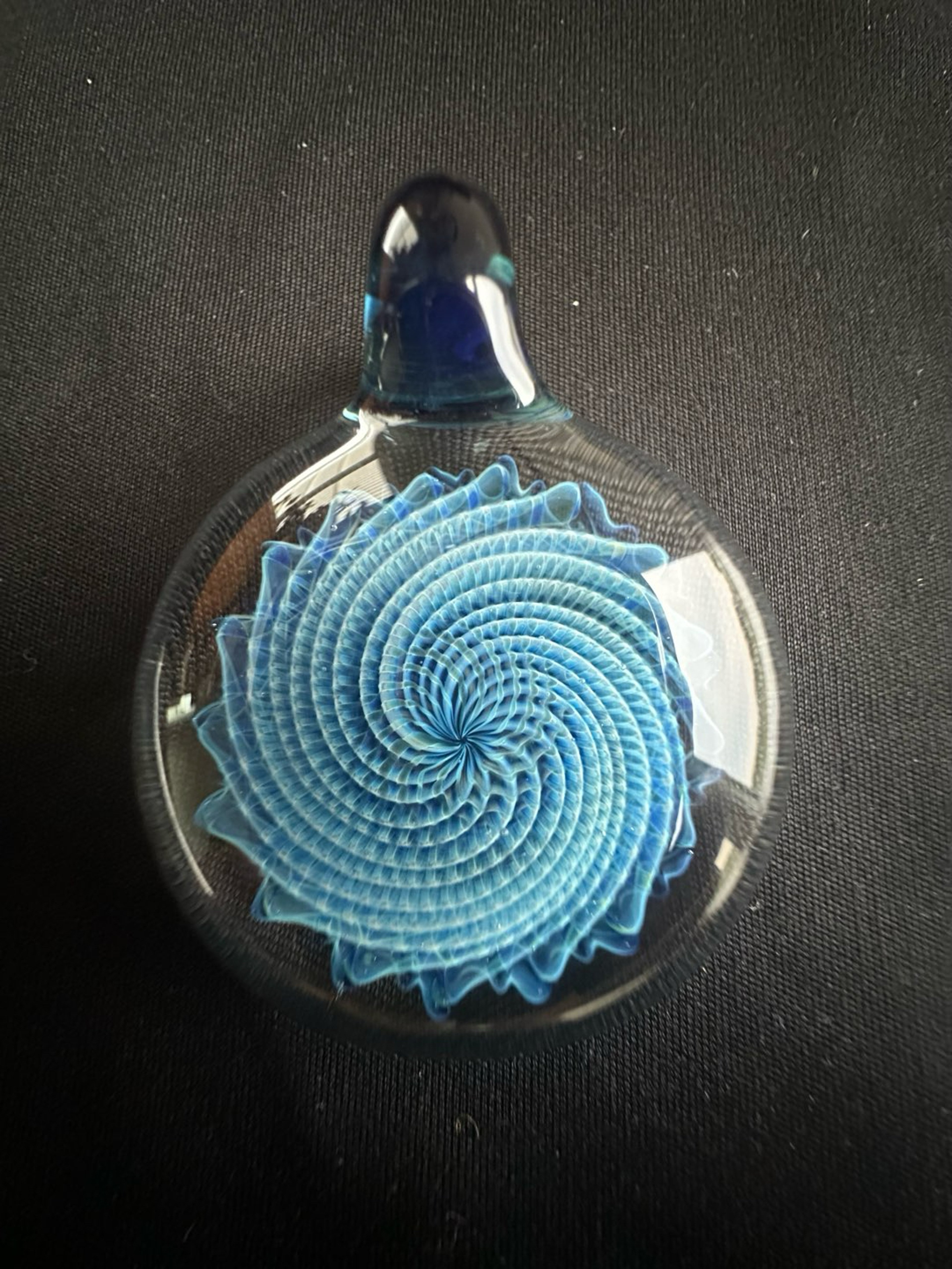 Preview pic of Dosh World Reticello Pendant
