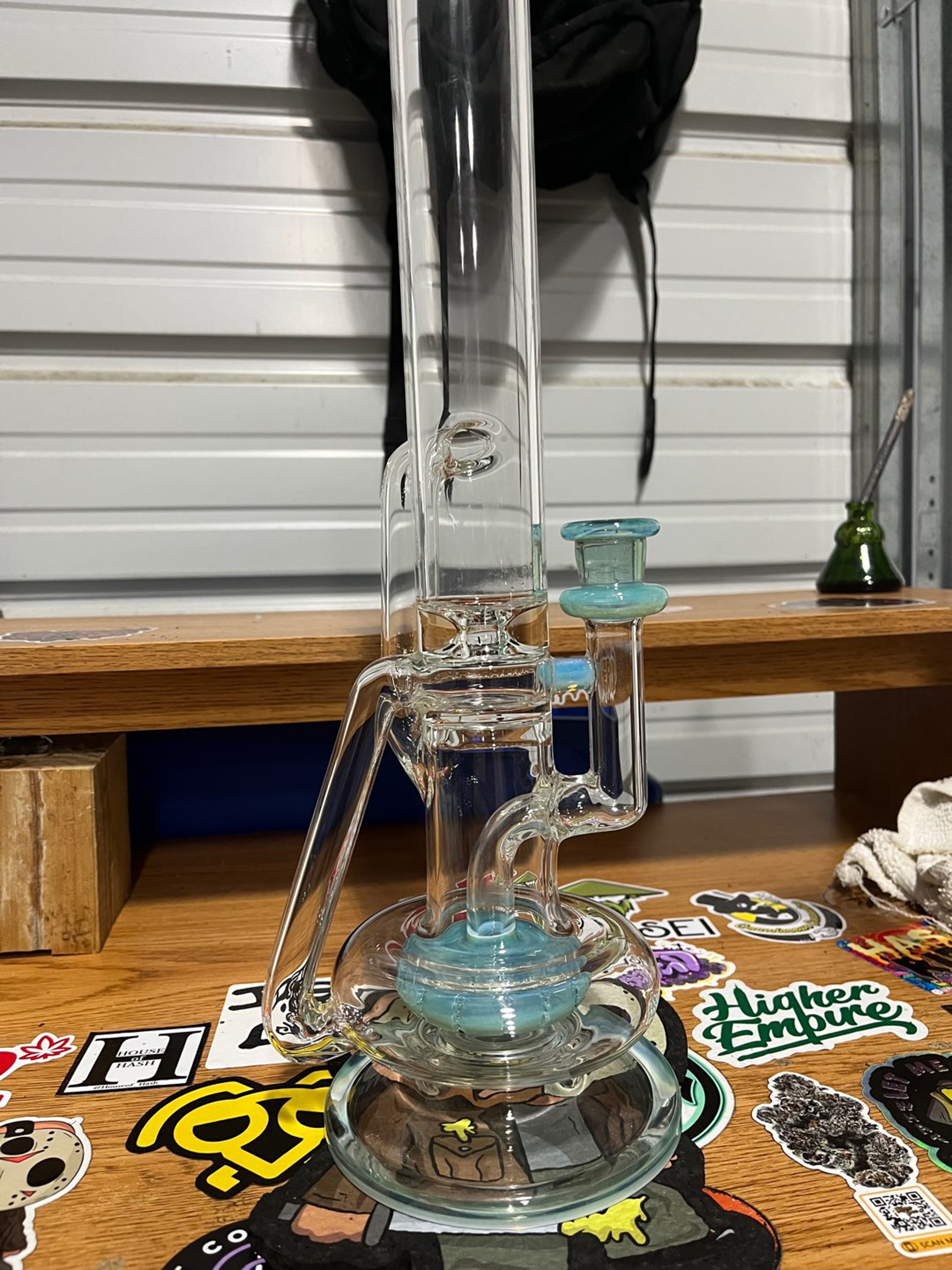 Preview pic of Uzzi glass recycling tube