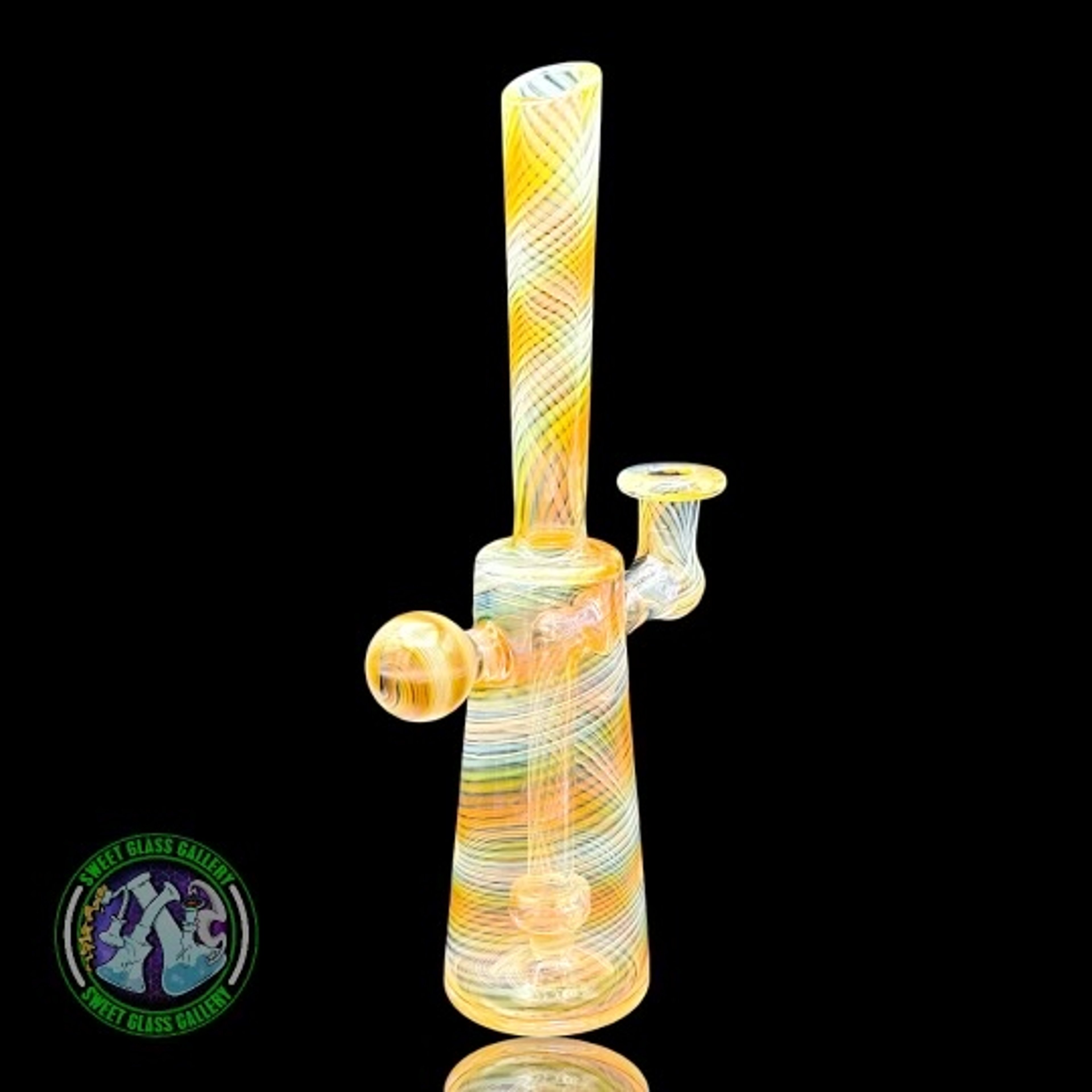 Preview pic of Dyllnye - Rig #1 - Fume Pillar Tube