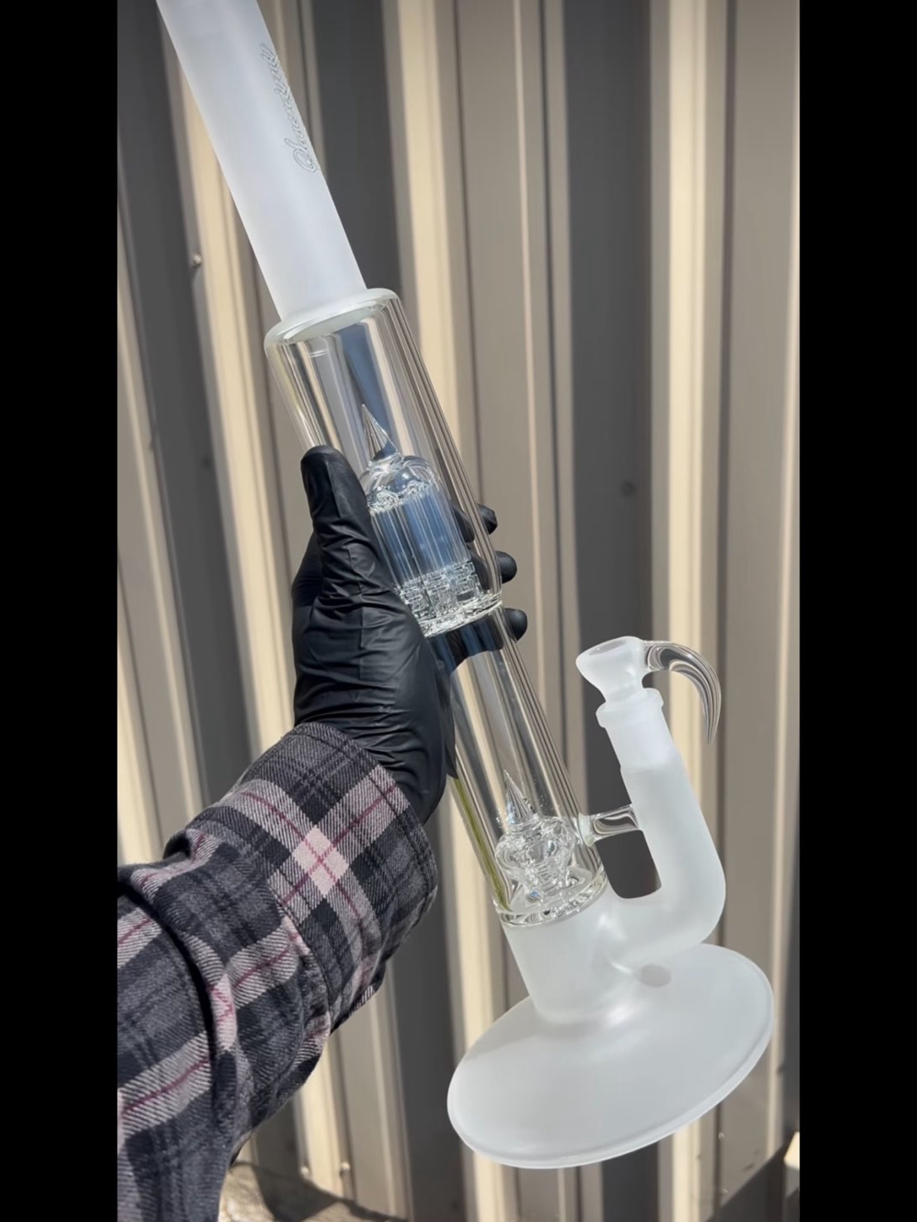 Preview pic of Sovereignty Imperial 6 to Eight Arm Clear and Frosted