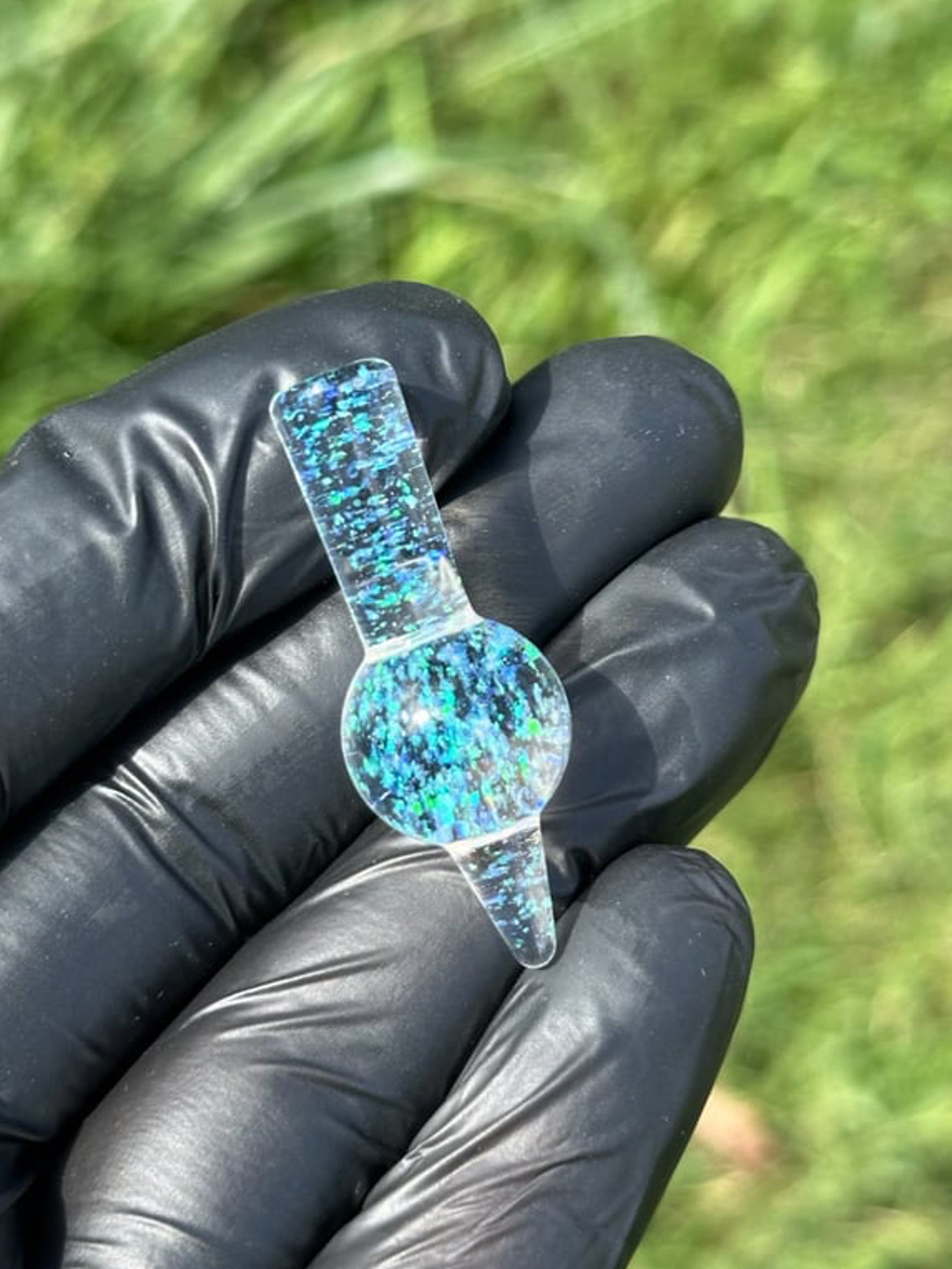 Preview pic of Clear Crushed Opal Cap