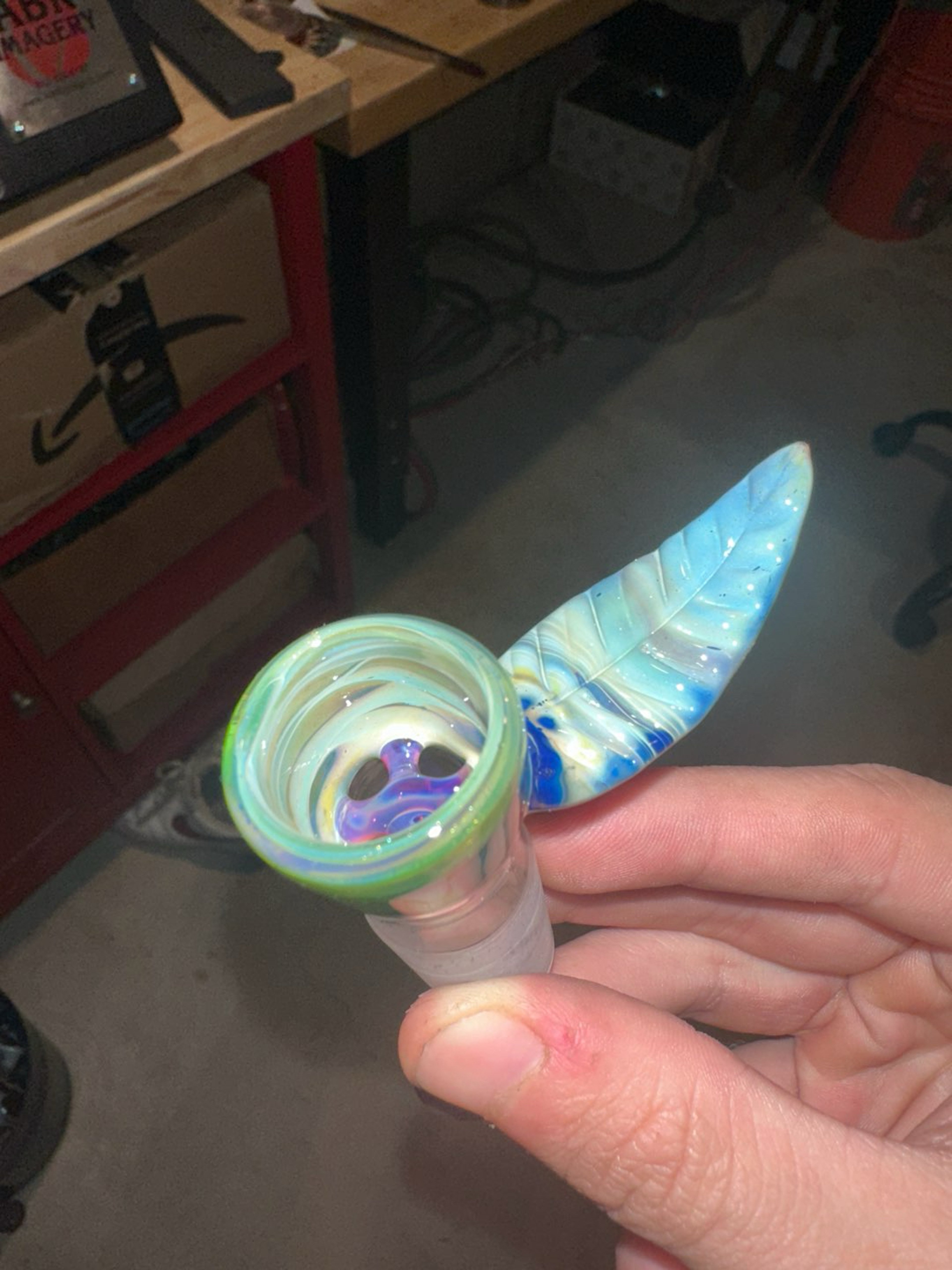 Preview pic of Gbg leaf slide